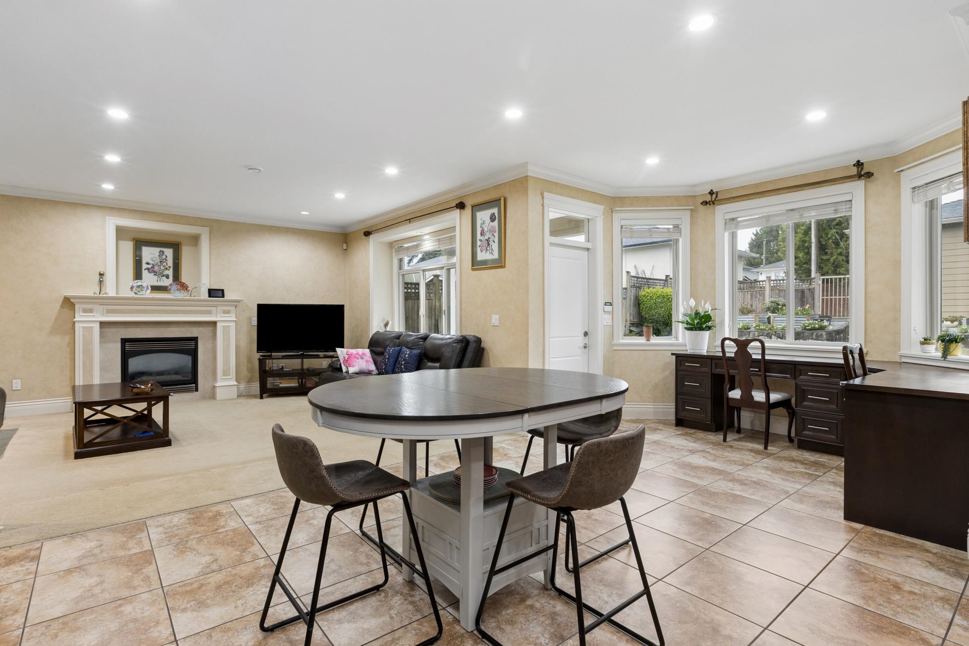  418 13th Street - MLS&reg; # R3112124