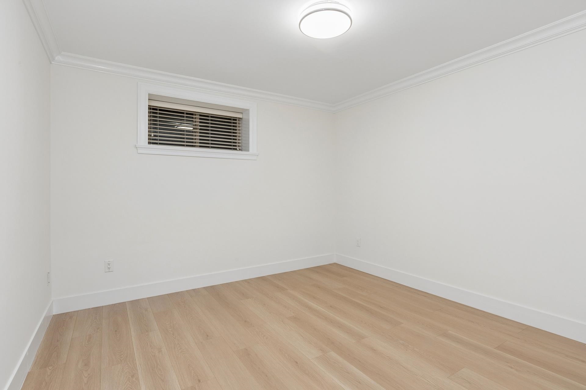  418 13th Street - MLS&reg; # R3112124