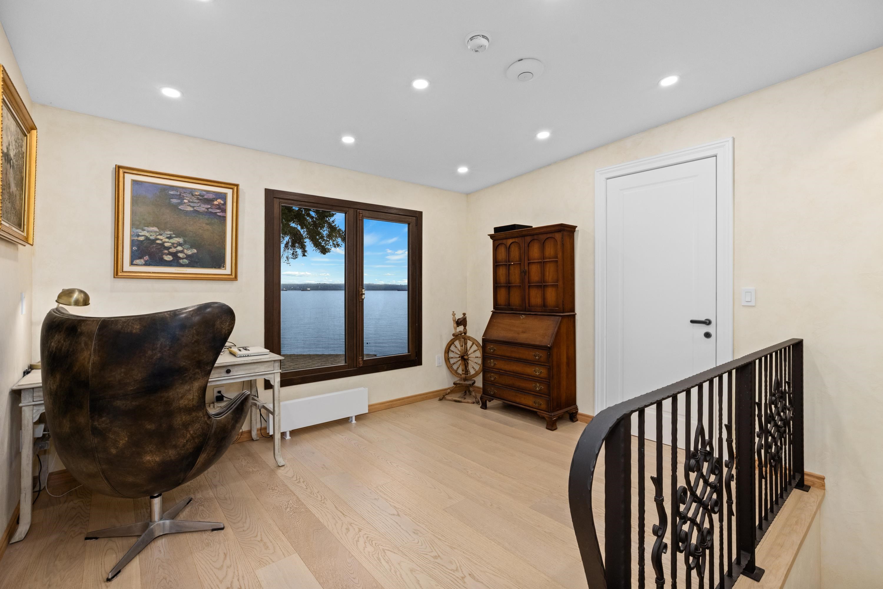  3298 Radcliffe Avenue - MLS&reg; # R3114958