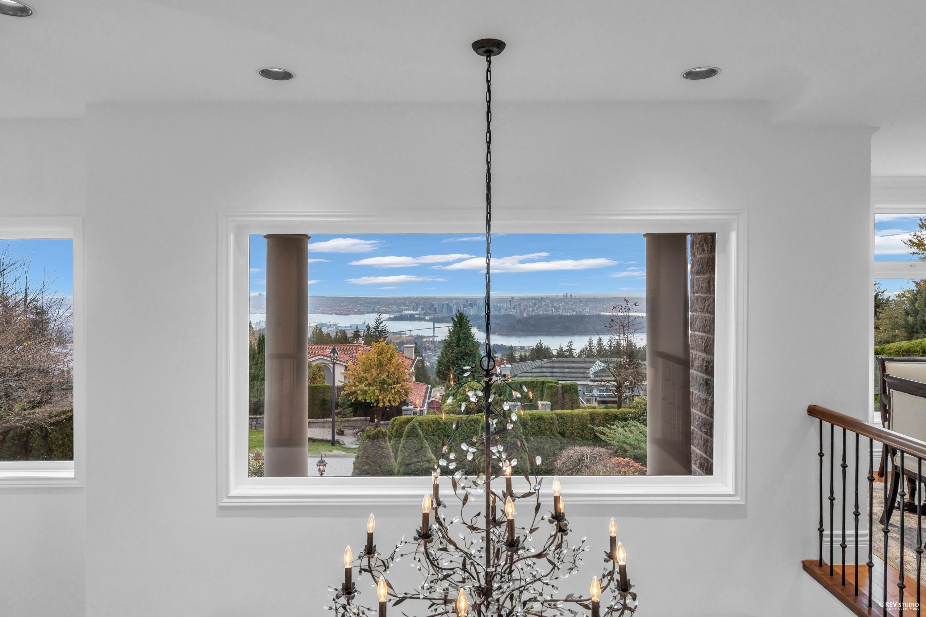  1525 Errigal Place - MLS&reg; # R3115117