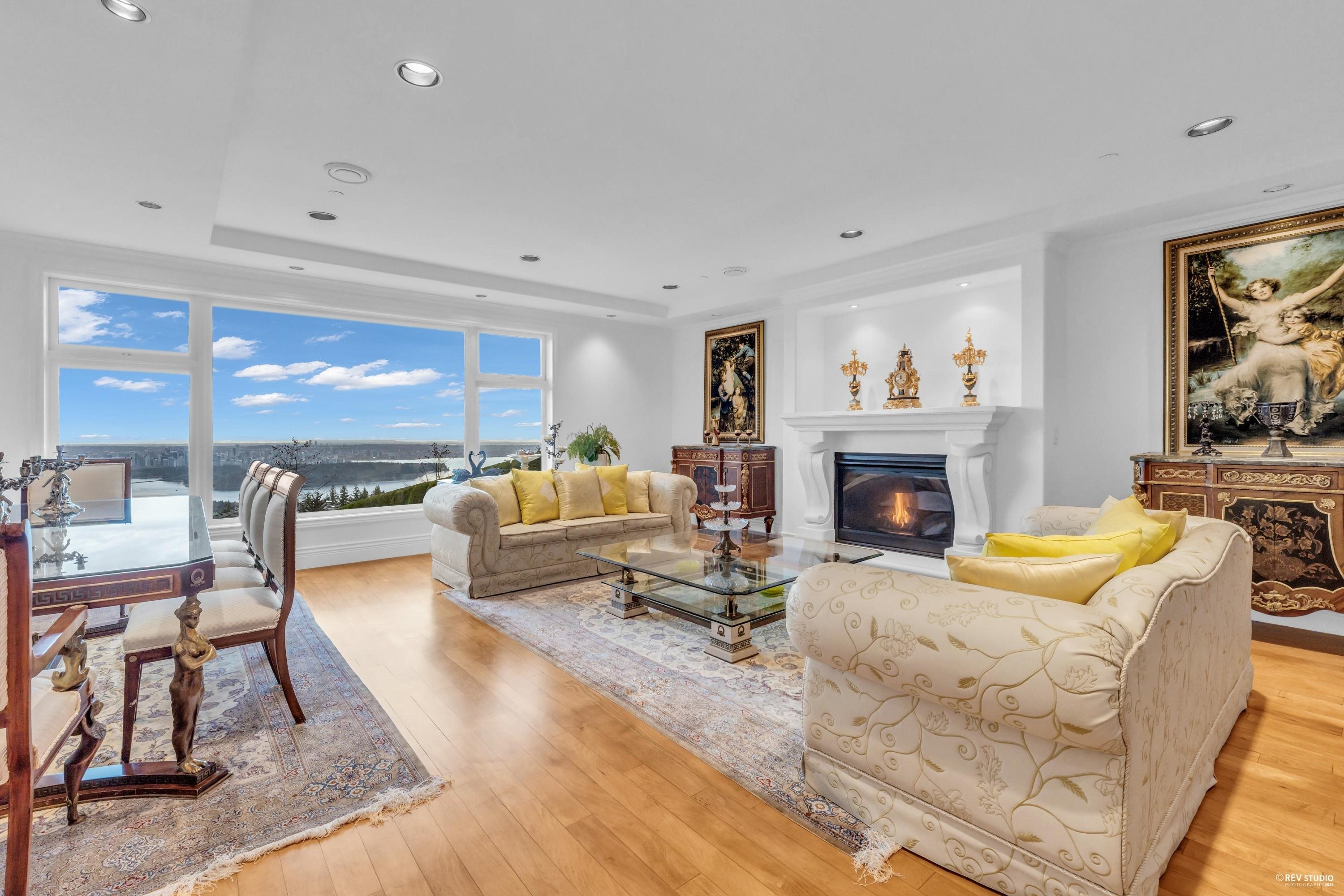  1525 Errigal Place - MLS&reg; # R3115117