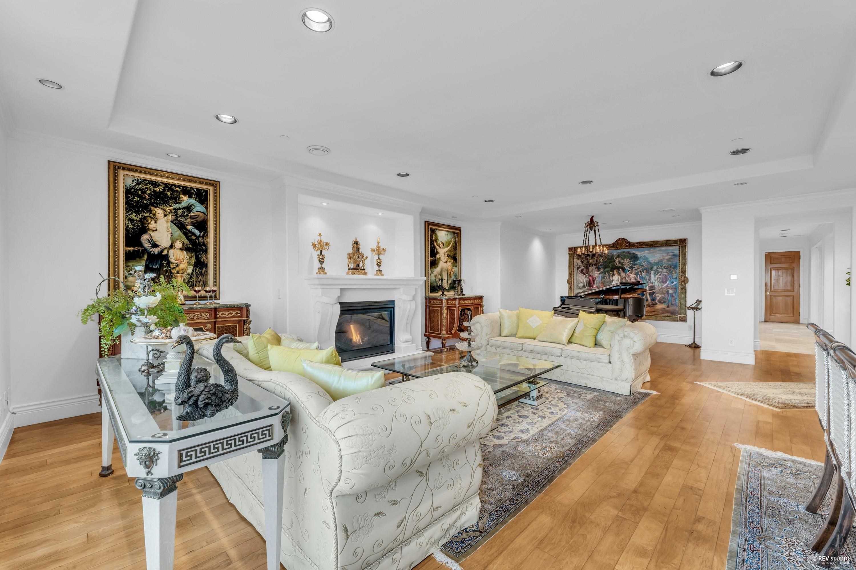  1525 Errigal Place - MLS&reg; # R3115117