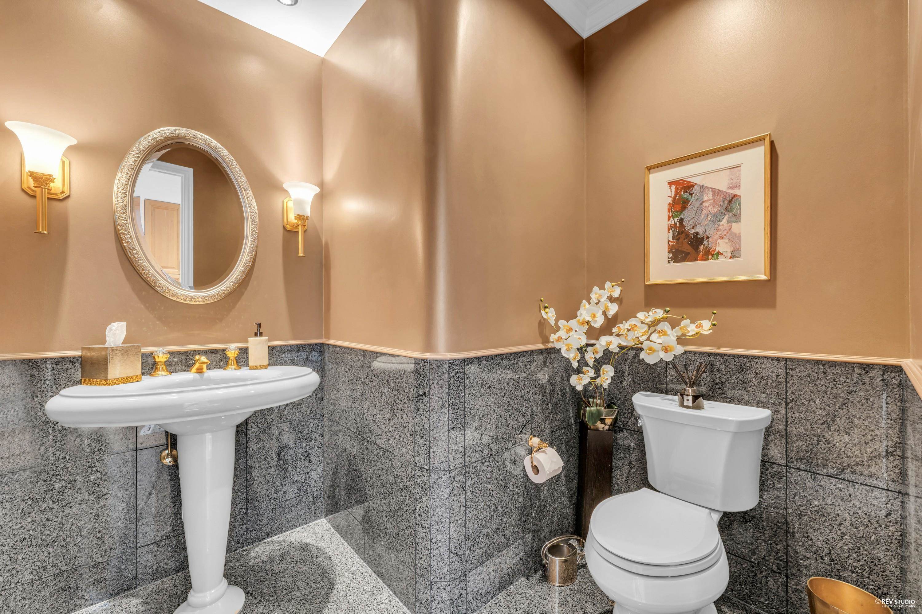  1525 Errigal Place - MLS&reg; # R3115117