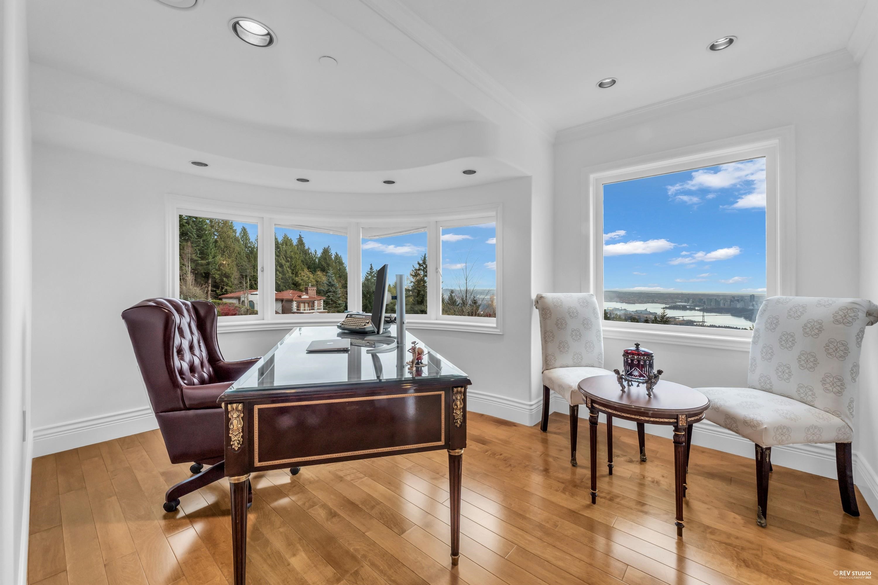  1525 Errigal Place - MLS&reg; # R3115117