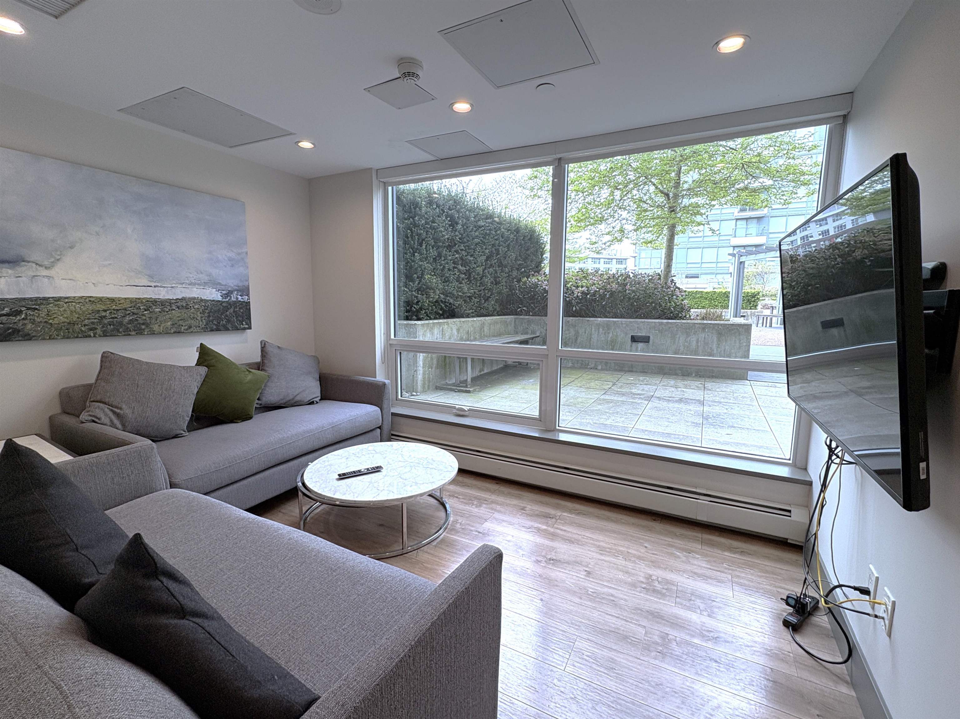 309 159 2nd Avenue - MLS&reg; # R3115969