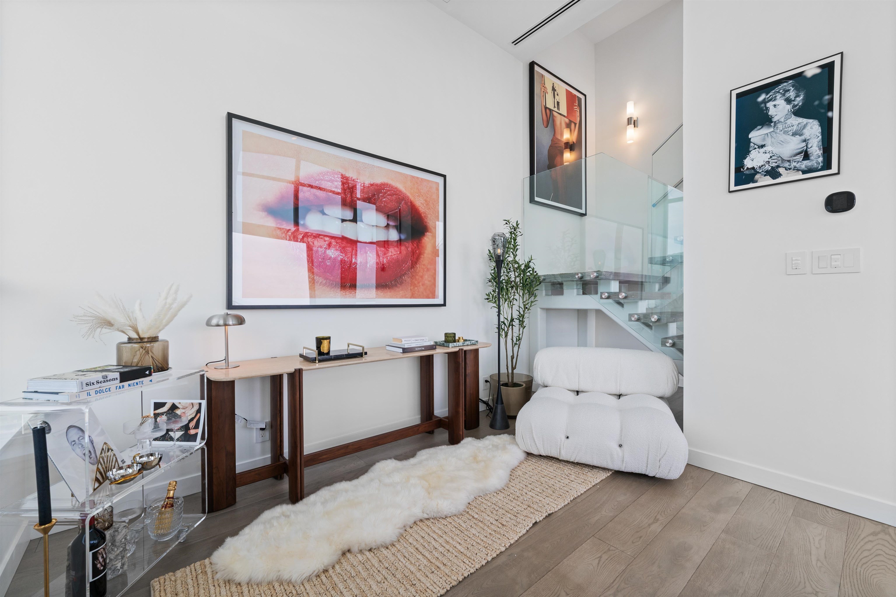 2403 125 14th Street - MLS&reg; # R3116503