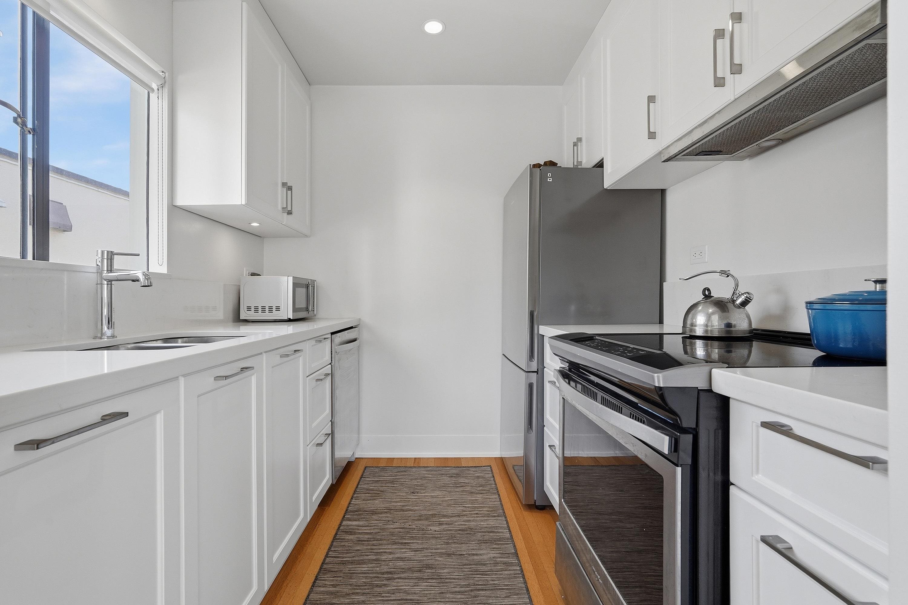 8 2255 40th Avenue - MLS&reg; # R3116928