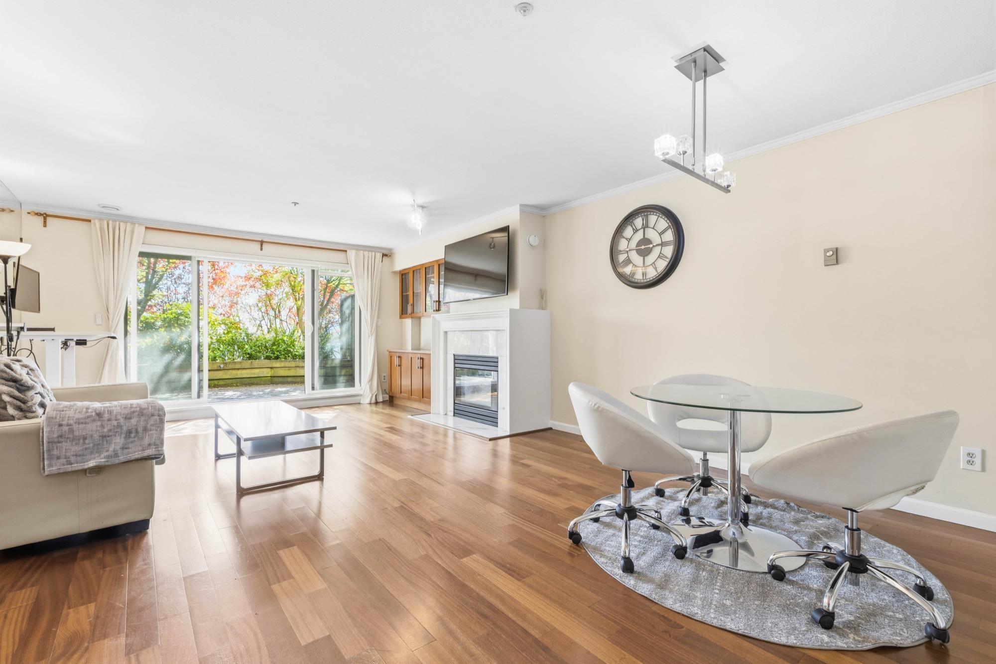 3 2150 Marine Drive - MLS&reg; # R3117097