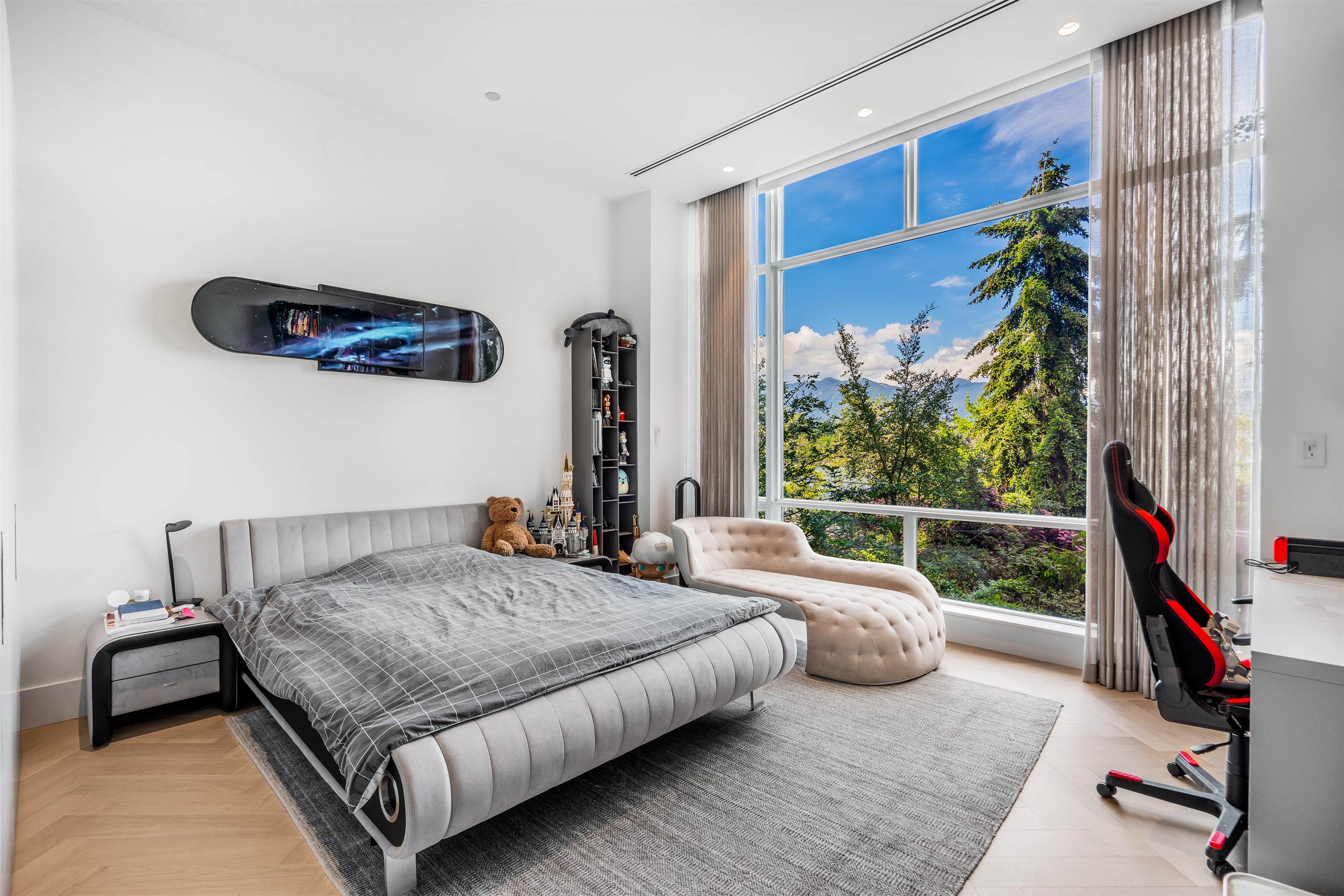 107 323 Jervis Street - MLS&reg; # R3118760