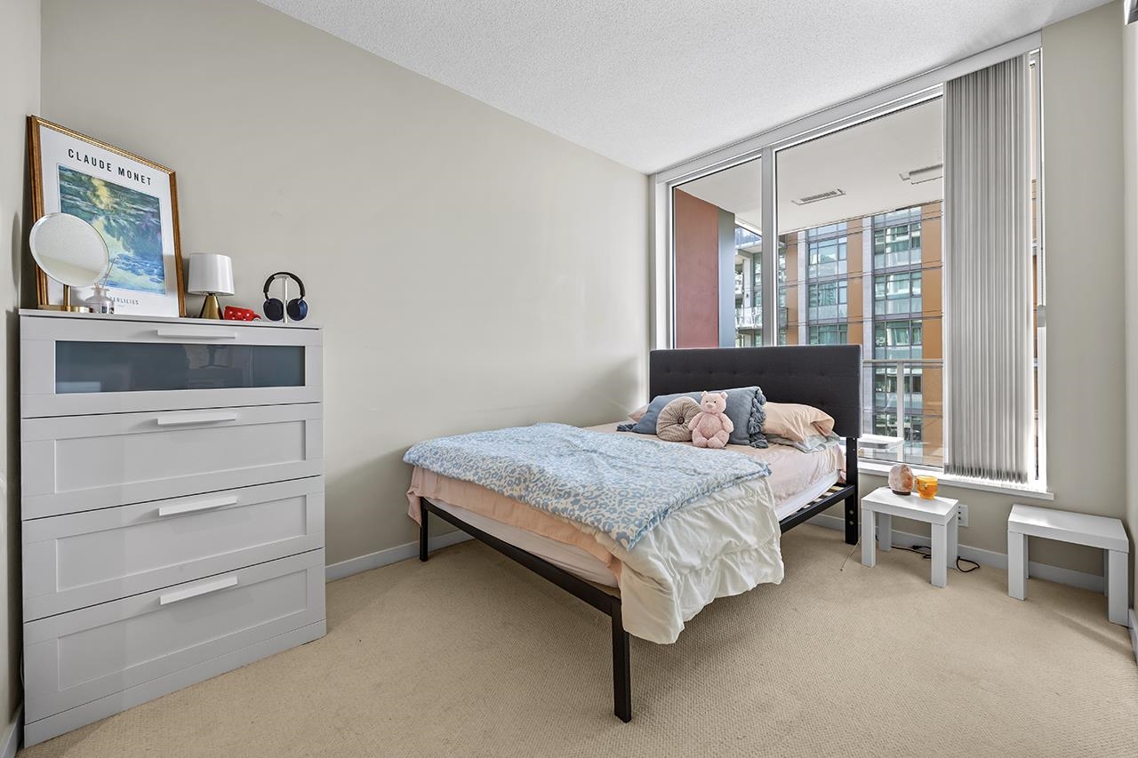 1206 5728 Berton Avenue - MLS&reg; # R3119111