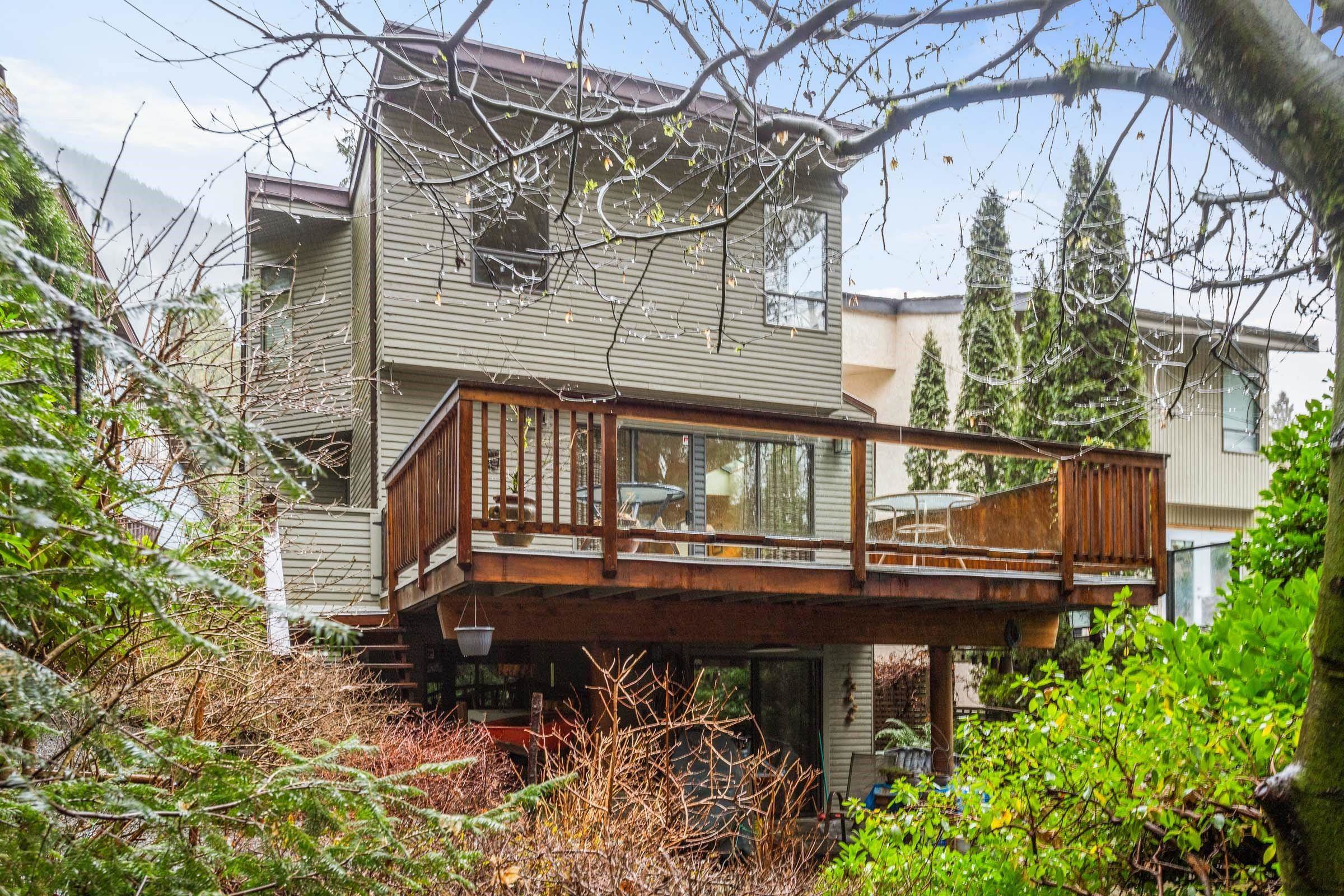  5639 White Pine Lane - MLS&reg; # R3119776