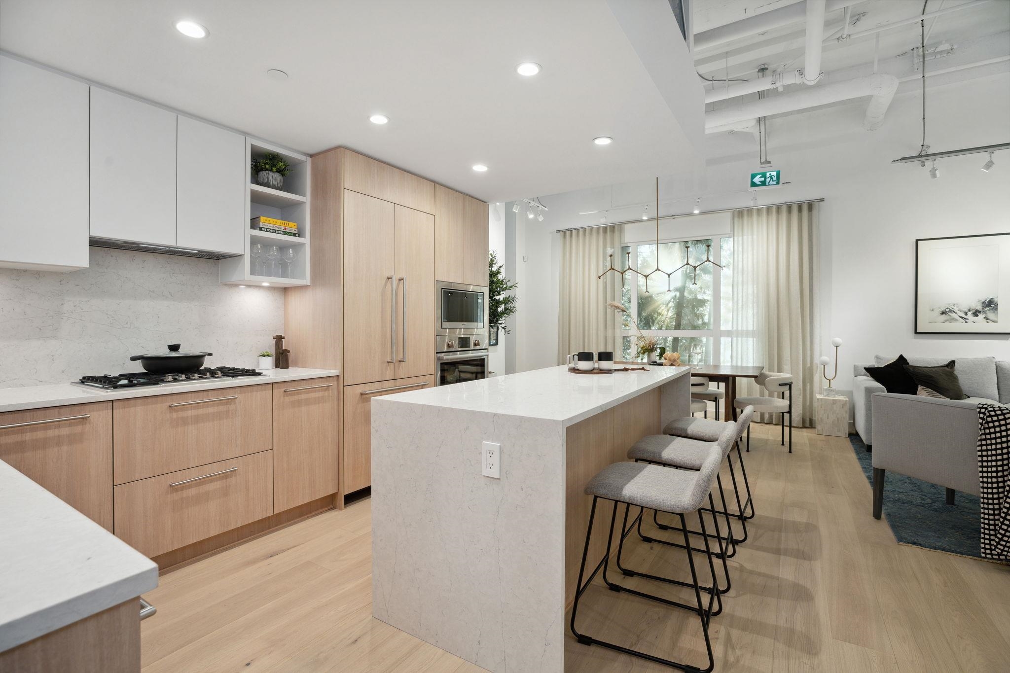 126 2050 Glenaire Drive - MLS&reg; # R3121390