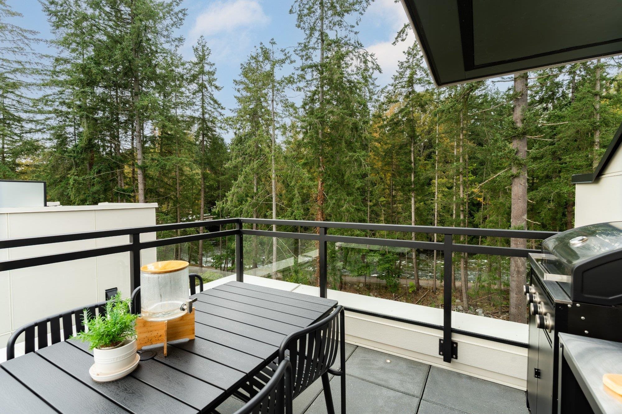 126 2050 Glenaire Drive - MLS&reg; # R3121390