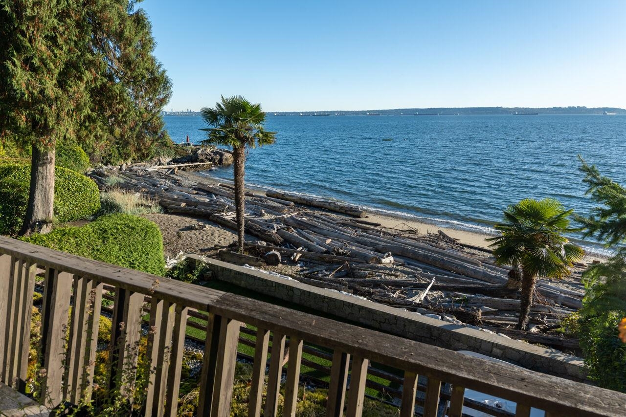  3248 Marine Drive - MLS&reg; # R3121557