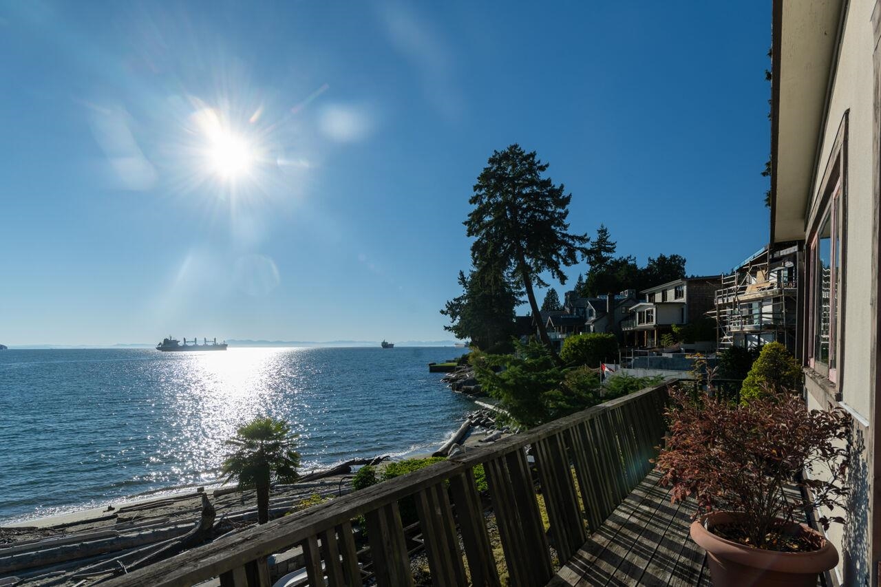  3248 Marine Drive - MLS&reg; # R3121557