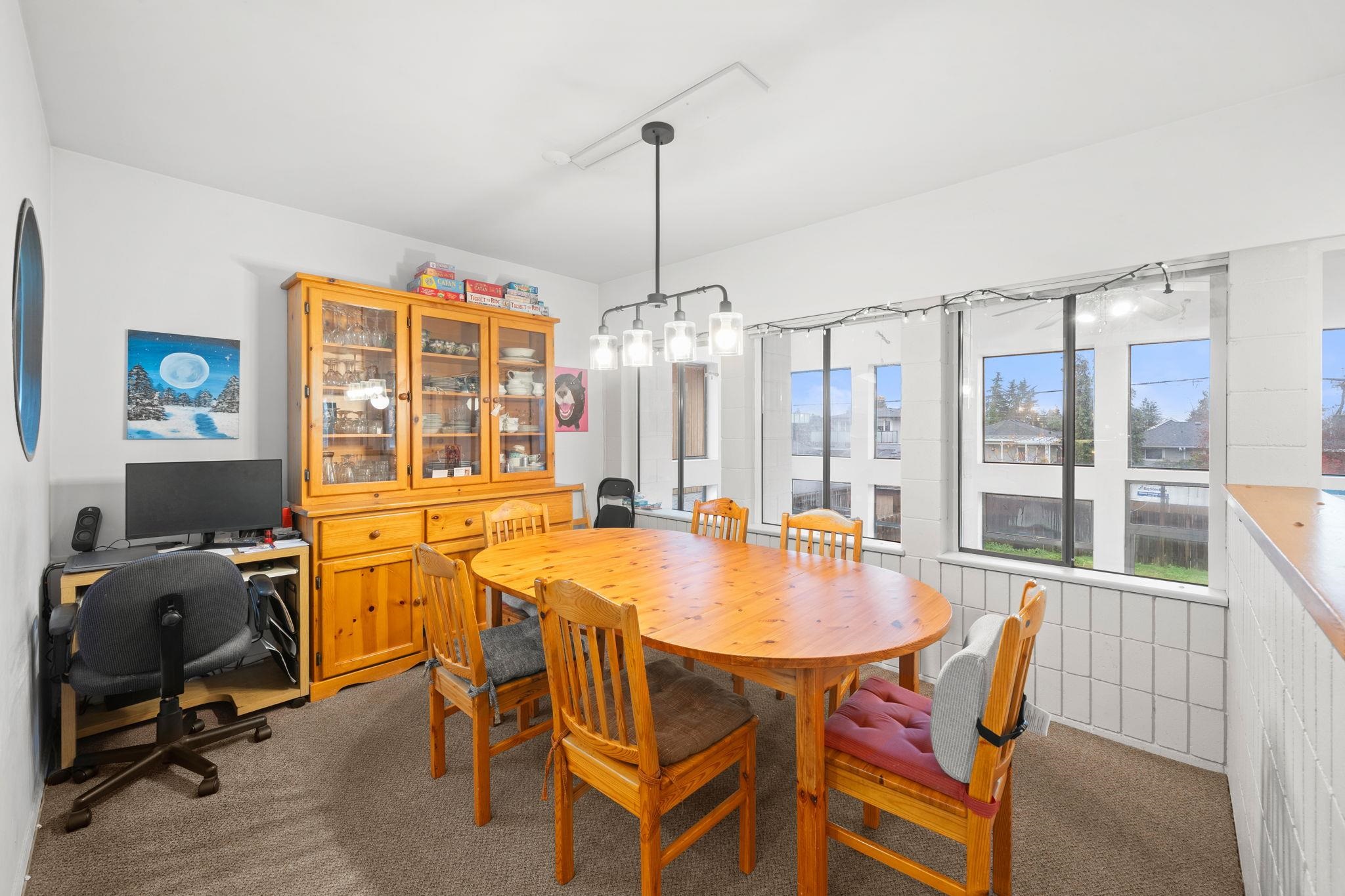  741 14th Street - MLS&reg; # R3121928