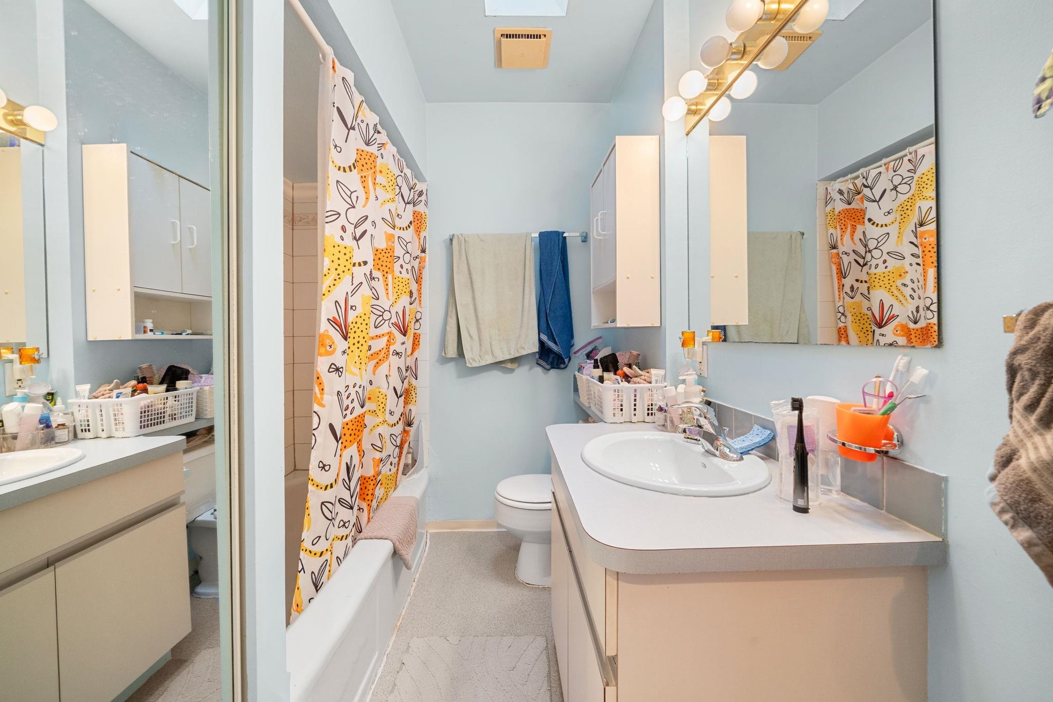  741 14th Street - MLS&reg; # R3121928