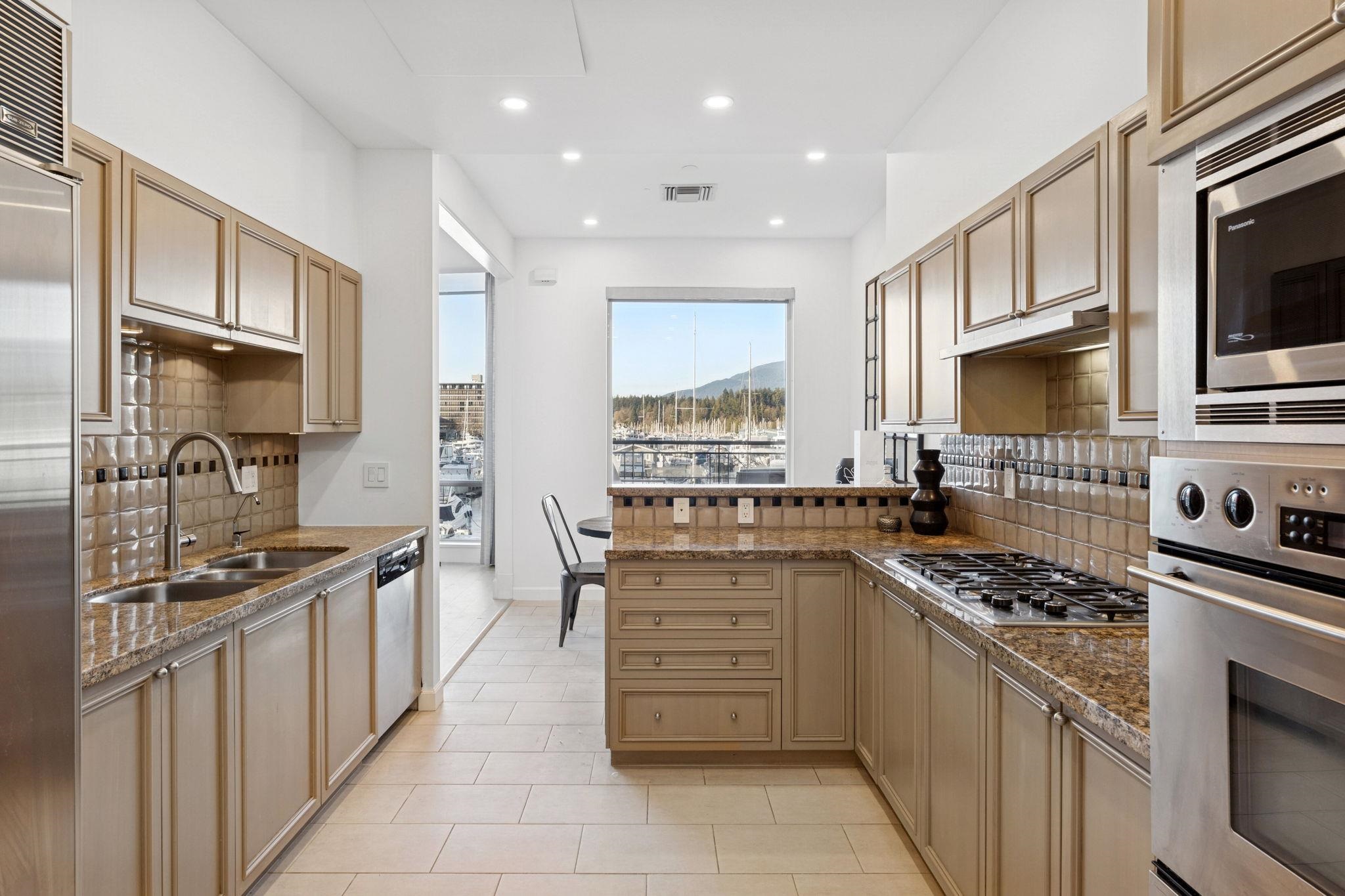 103 323 Jervis Street - MLS&reg; # R3121935