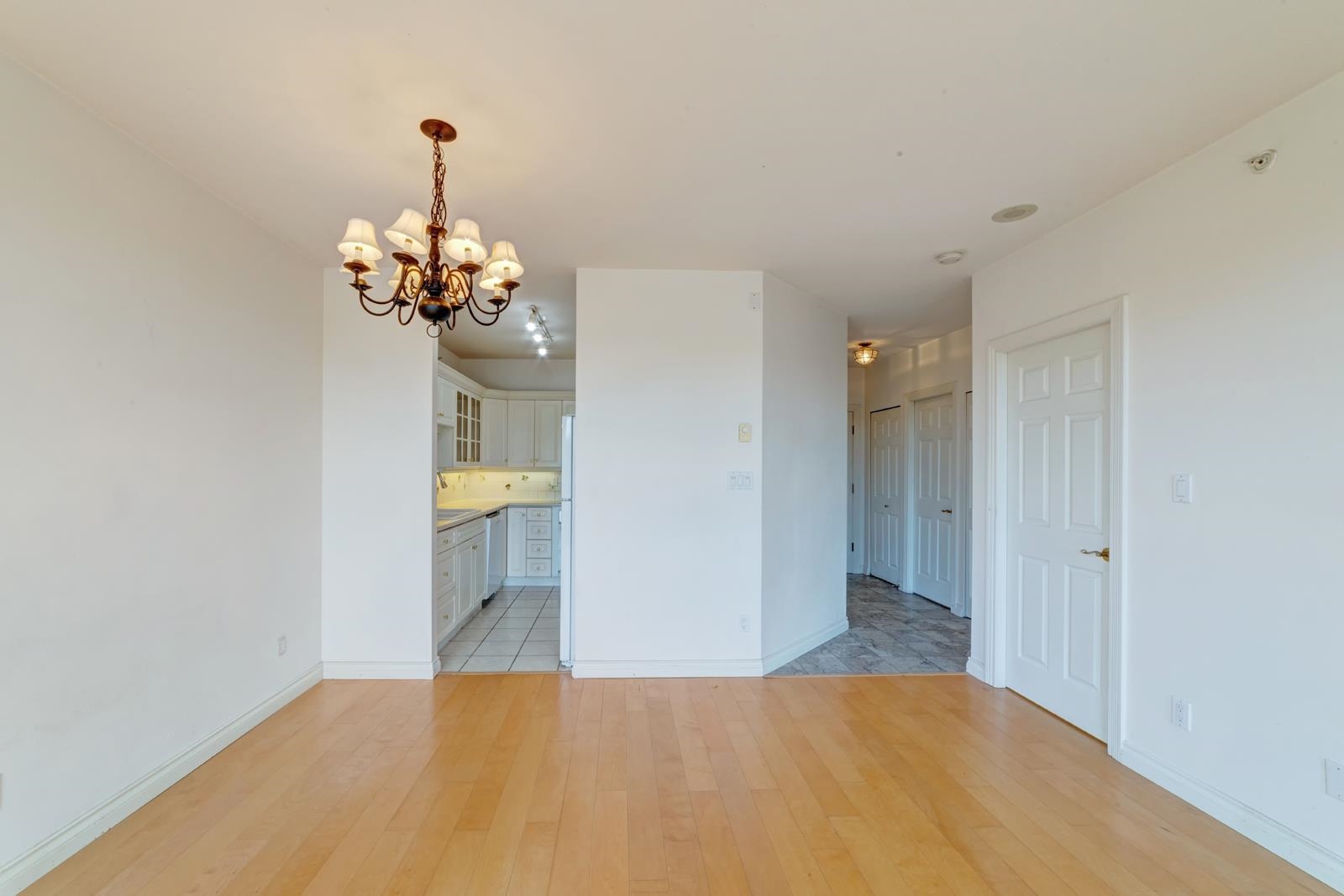 504 2580 Tolmie Street - MLS&reg; # R3122586