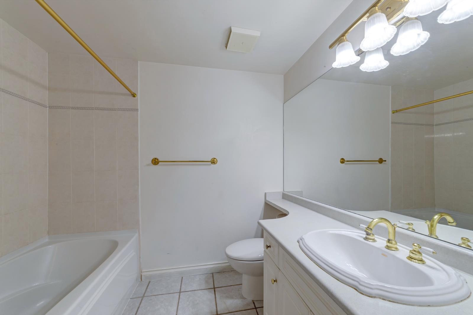 504 2580 Tolmie Street - MLS&reg; # R3122586