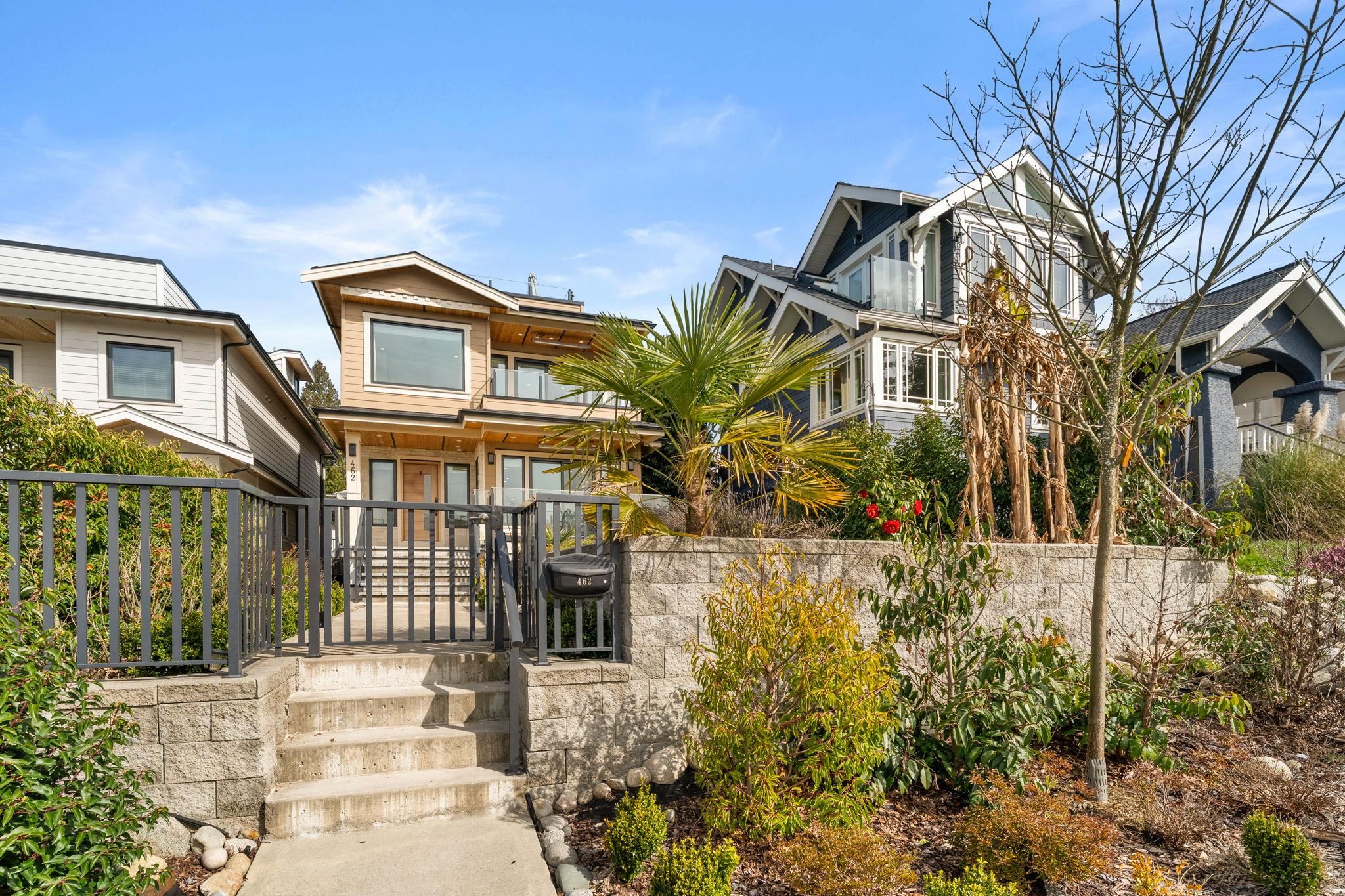  462 14th Street - MLS&reg; # R3122904
