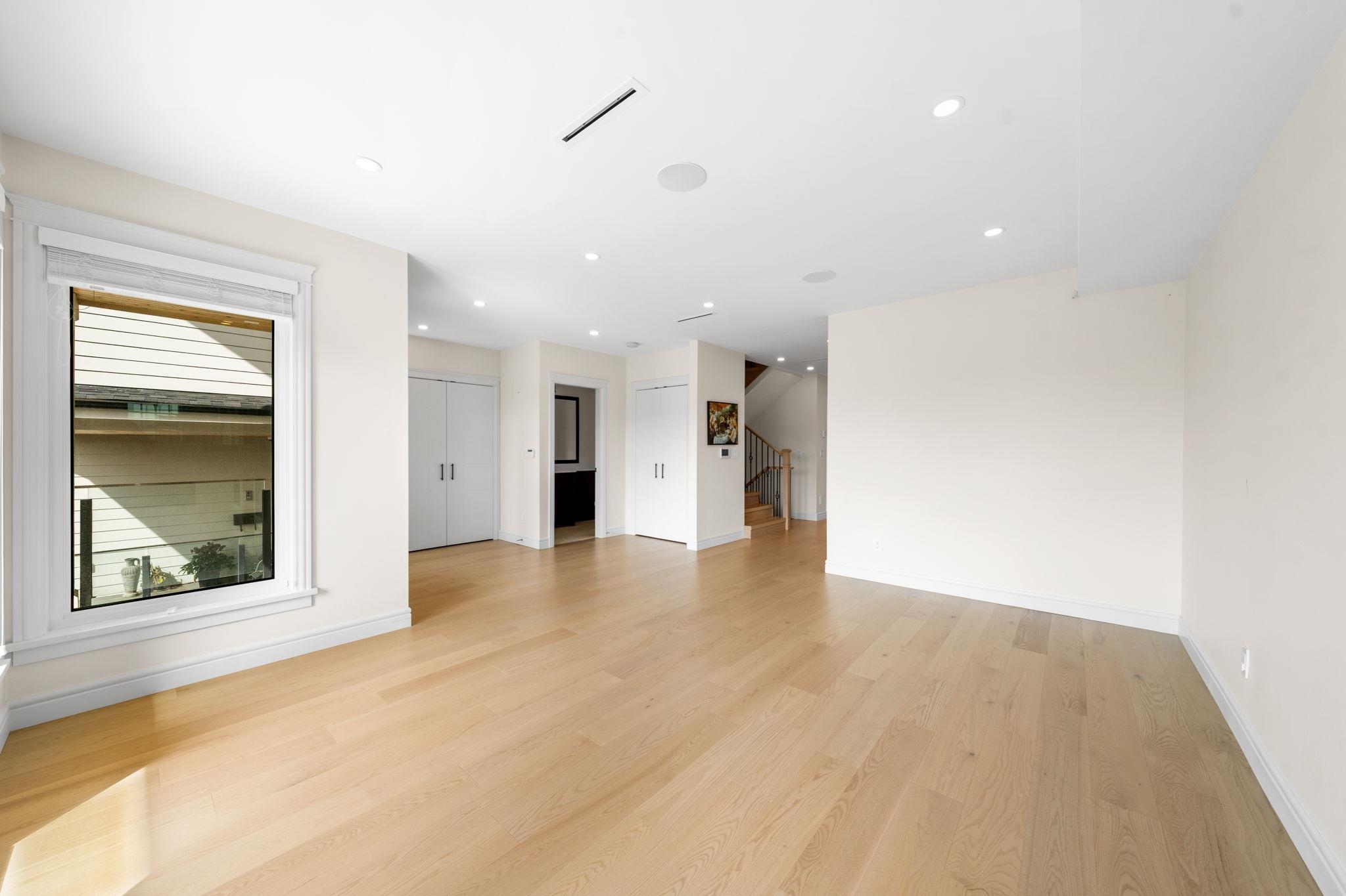  462 14th Street - MLS&reg; # R3122904