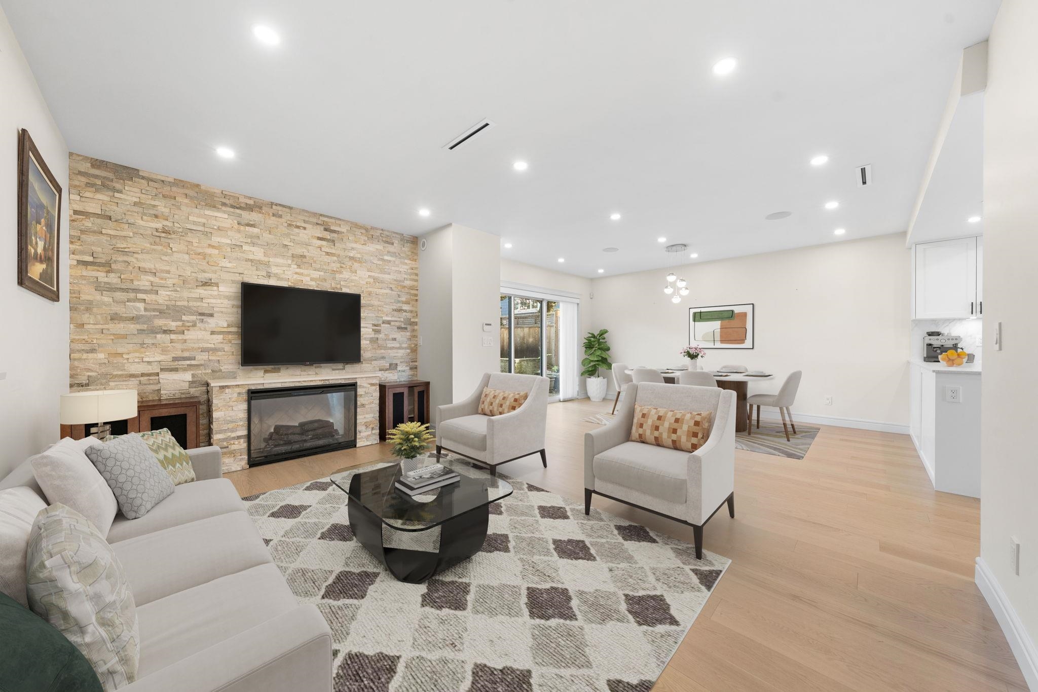  462 14th Street - MLS&reg; # R3122904