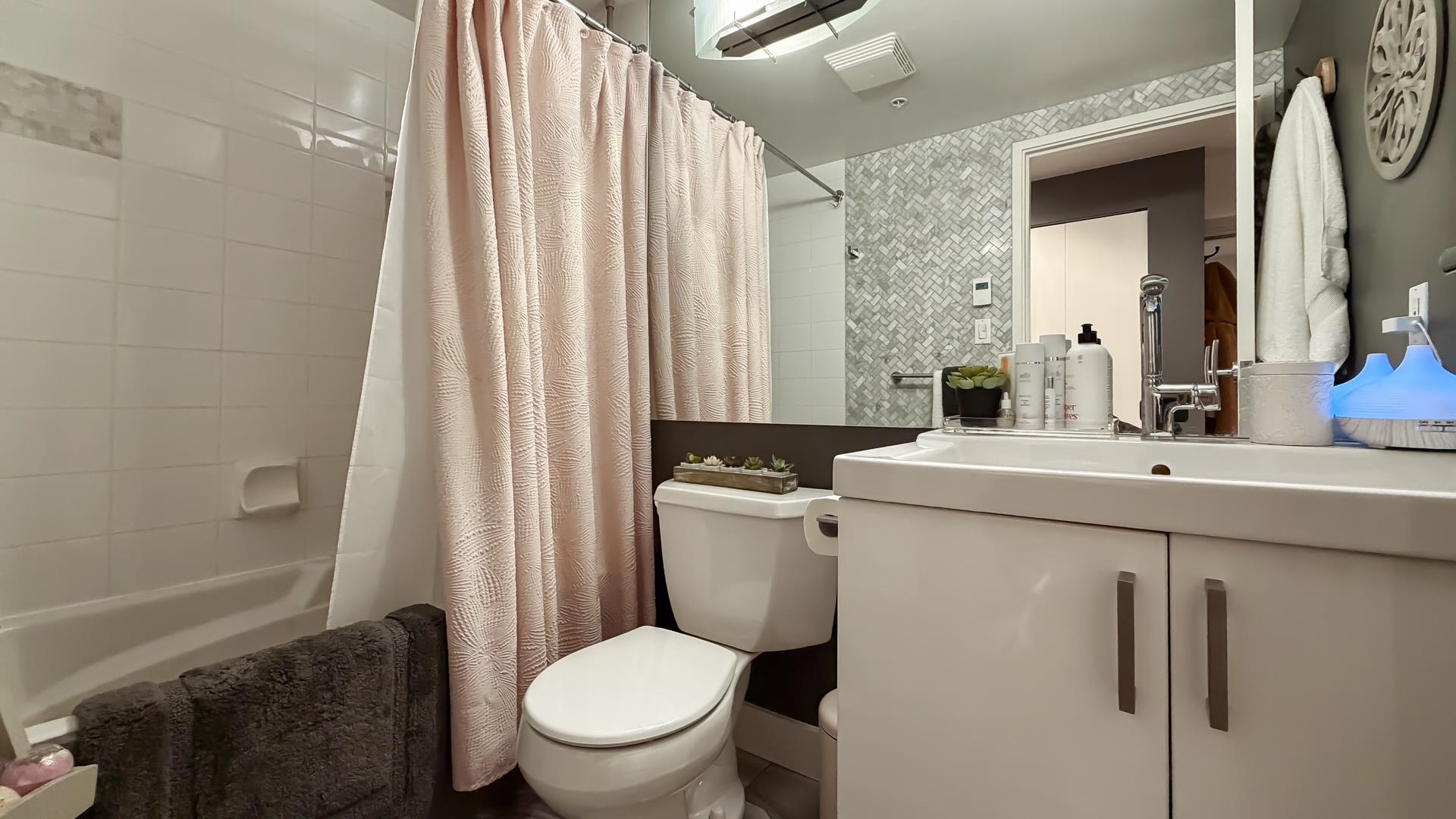 506 588 Broughton Street - MLS&reg; # R3123044
