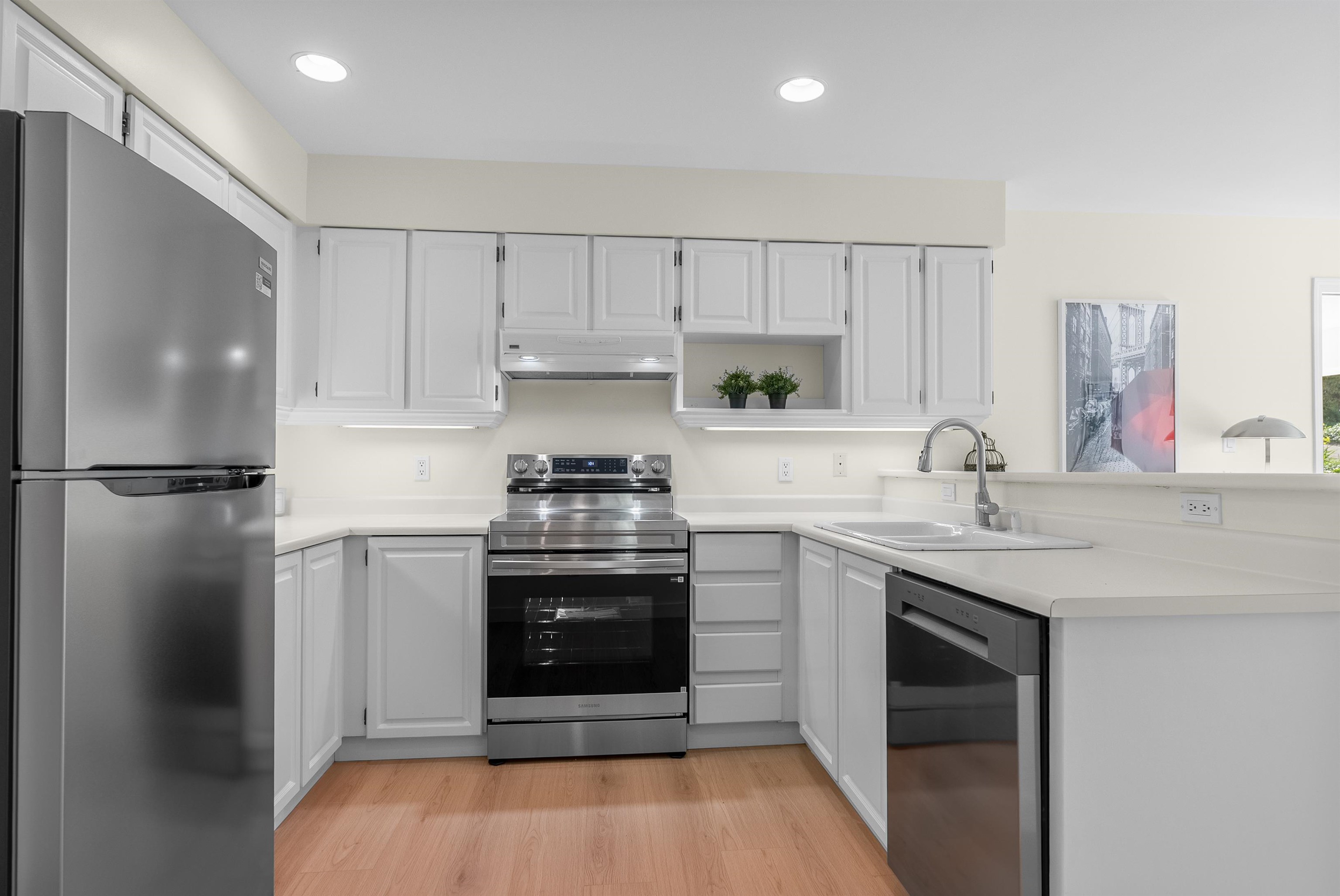  5948 Nancy Greene Way - MLS&reg; # R3123779
