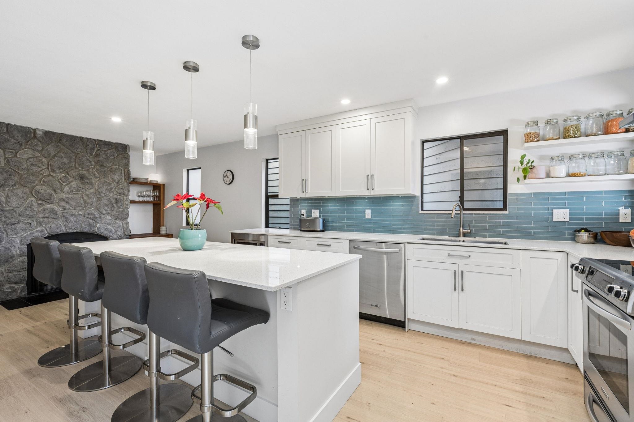  5709 Owl Court - MLS&reg; # R3123936