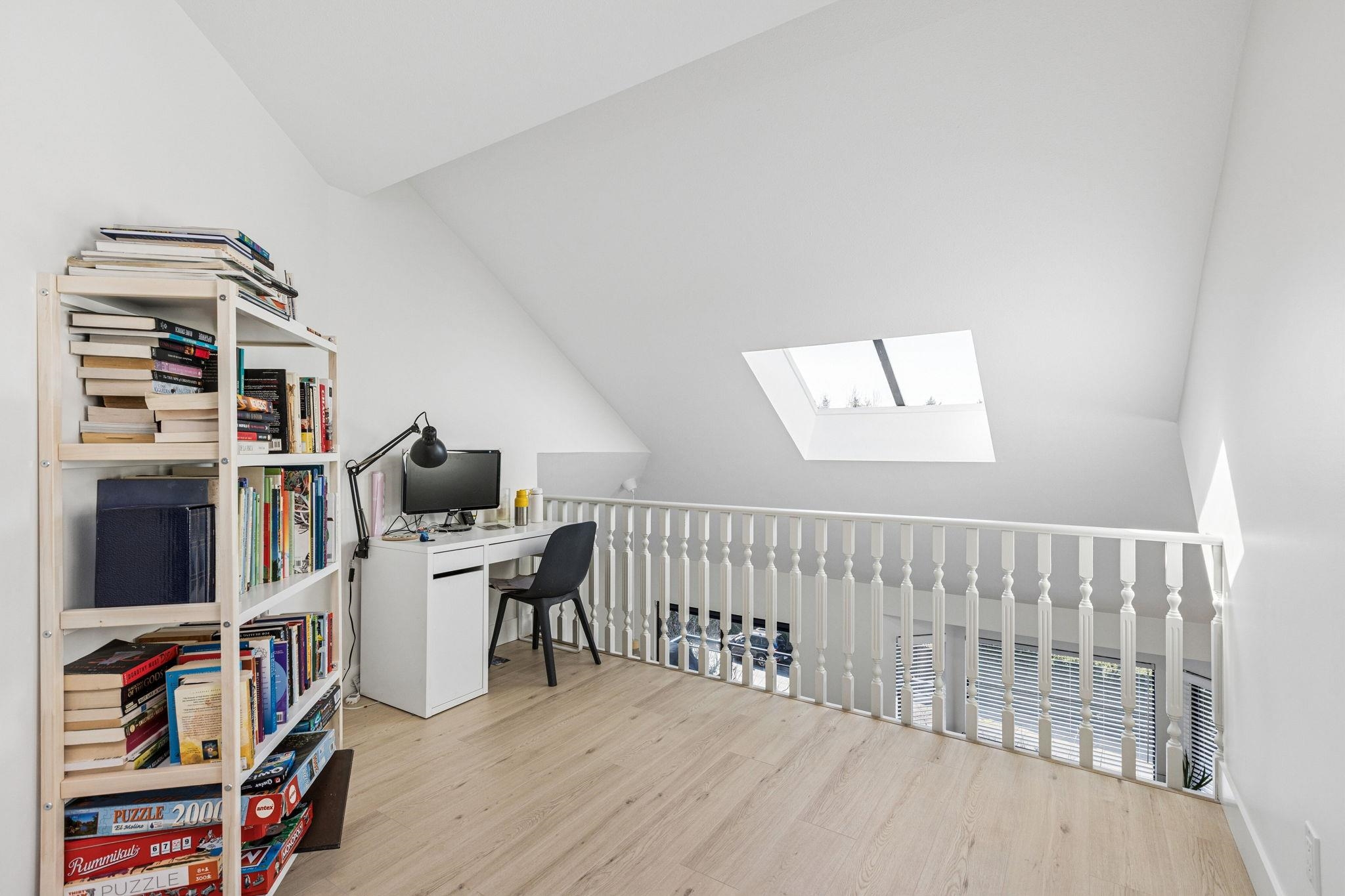  5709 Owl Court - MLS&reg; # R3123936