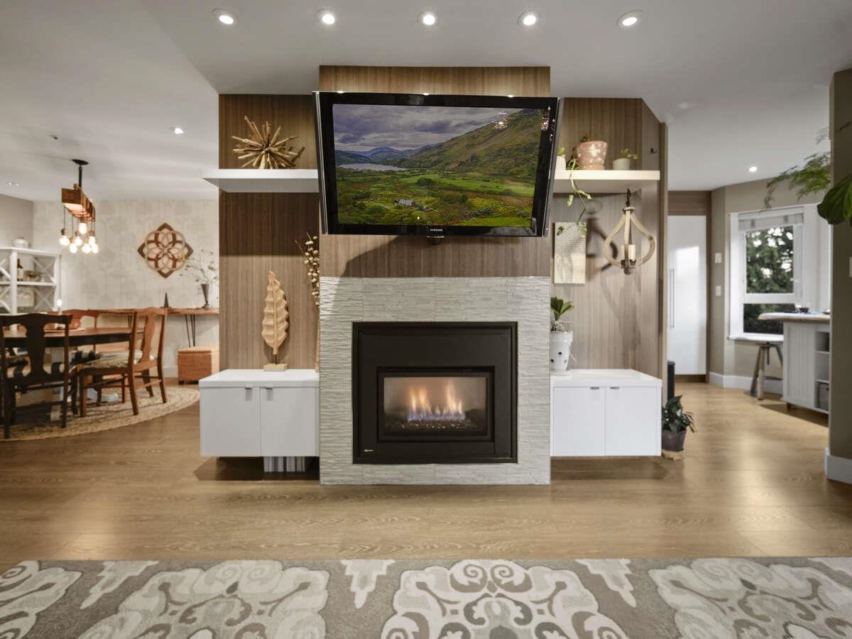 202 2250 Marine Drive - MLS&reg; # R3124031