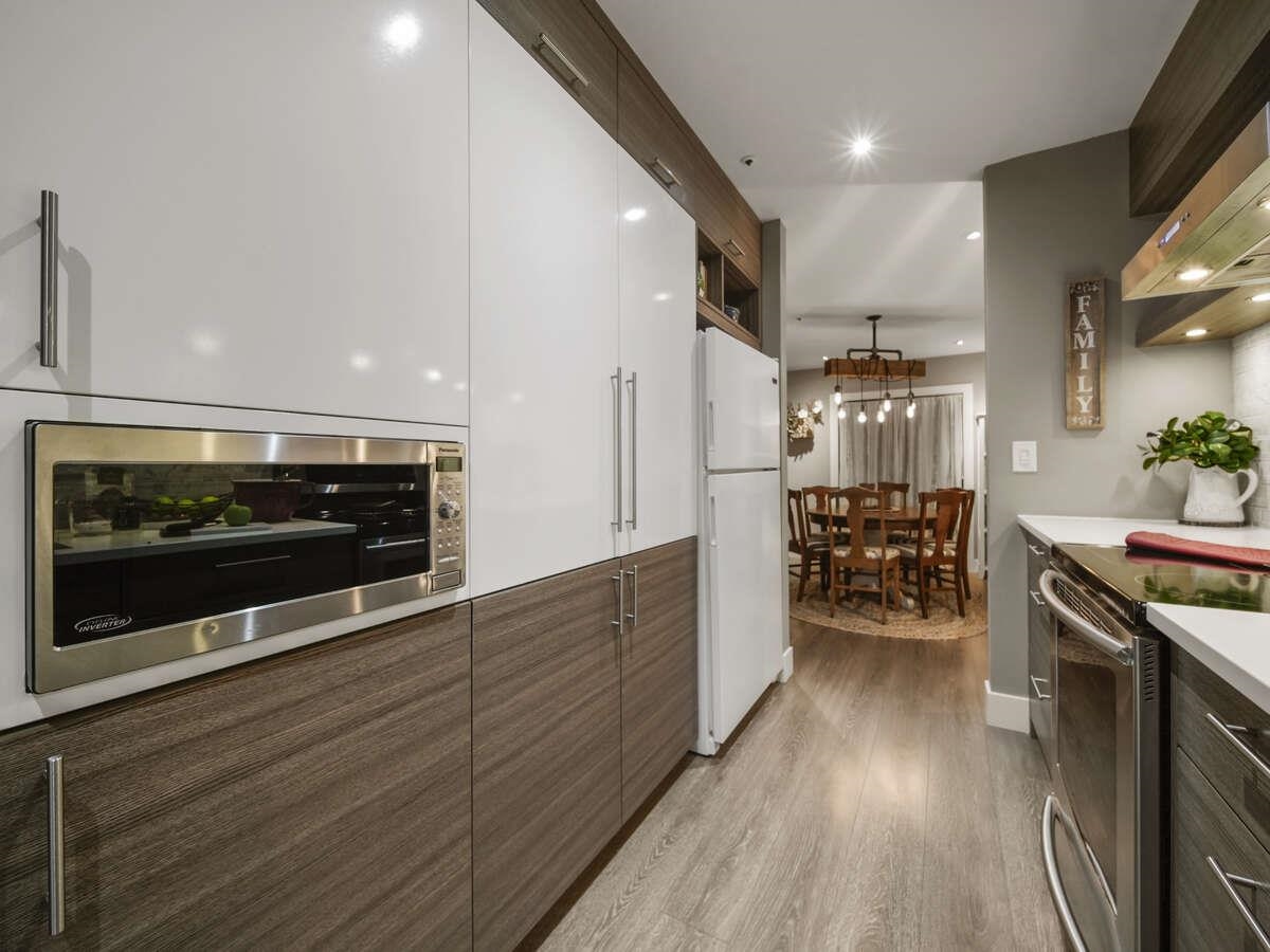 202 2250 Marine Drive - MLS&reg; # R3124031