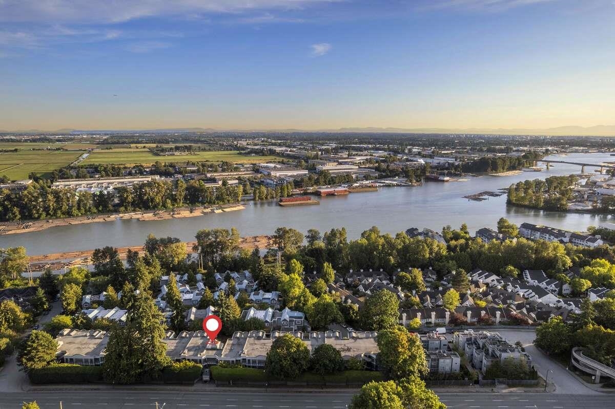 202 2250 Marine Drive - MLS&reg; # R3124031