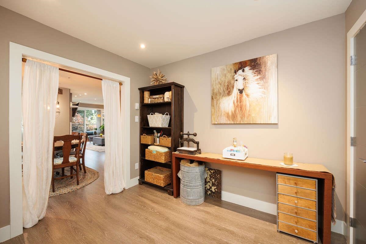 202 2250 Marine Drive - MLS&reg; # R3124031