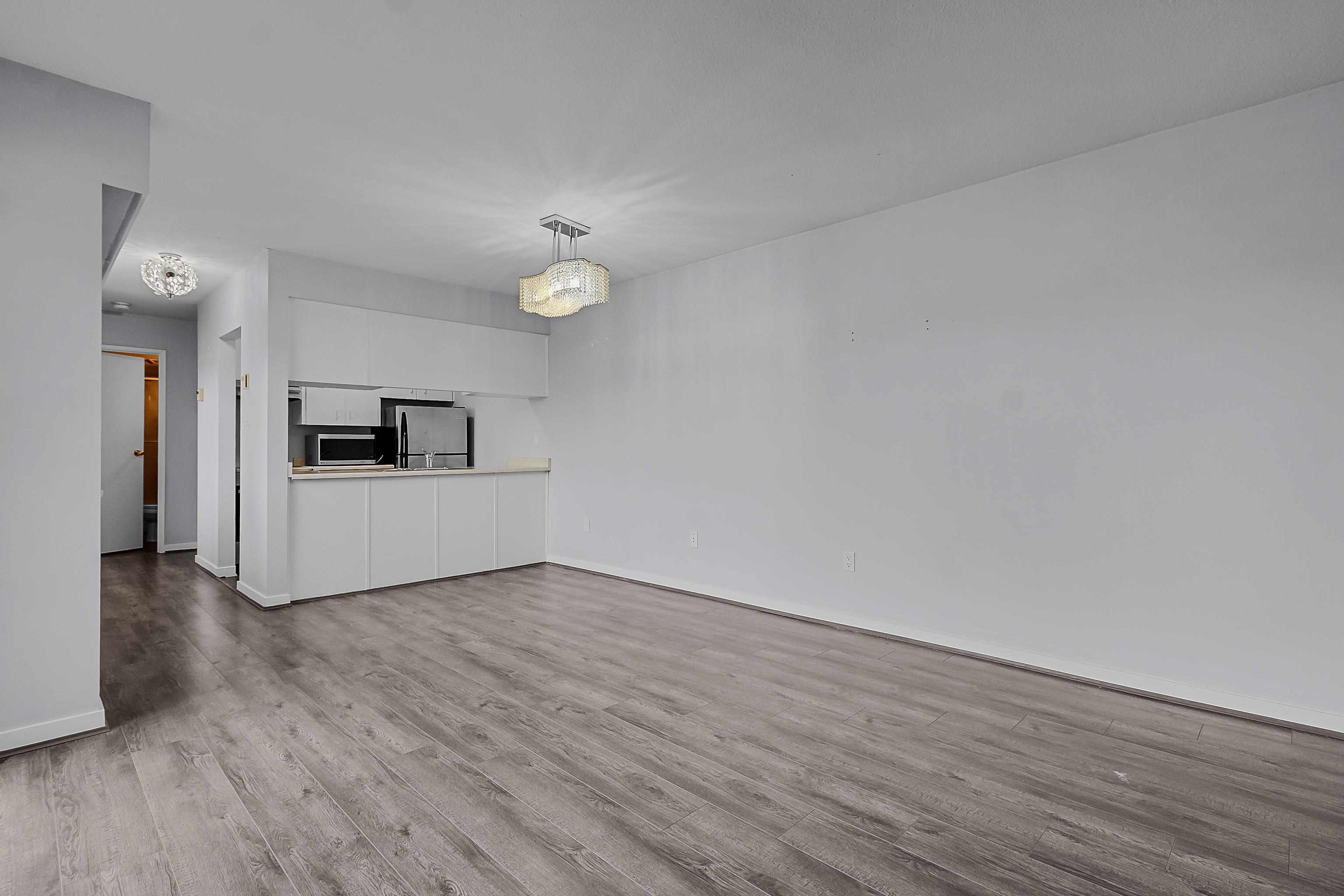303 458 44th Avenue - MLS&reg; # R3124188