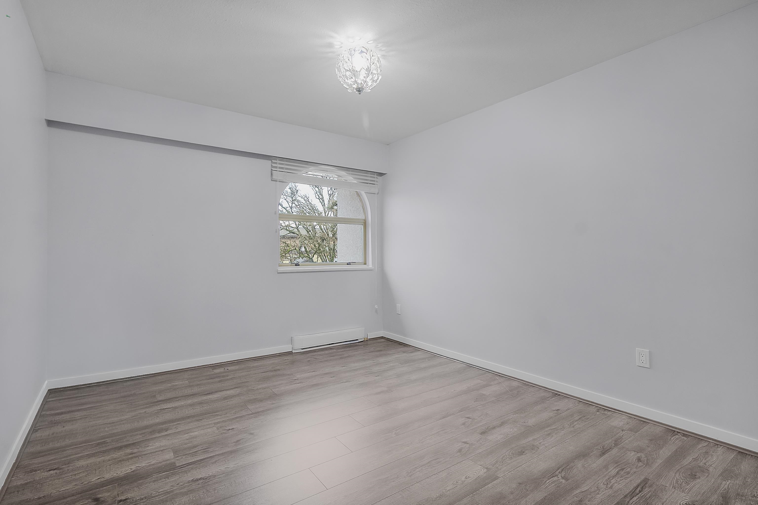 303 458 44th Avenue - MLS&reg; # R3124188