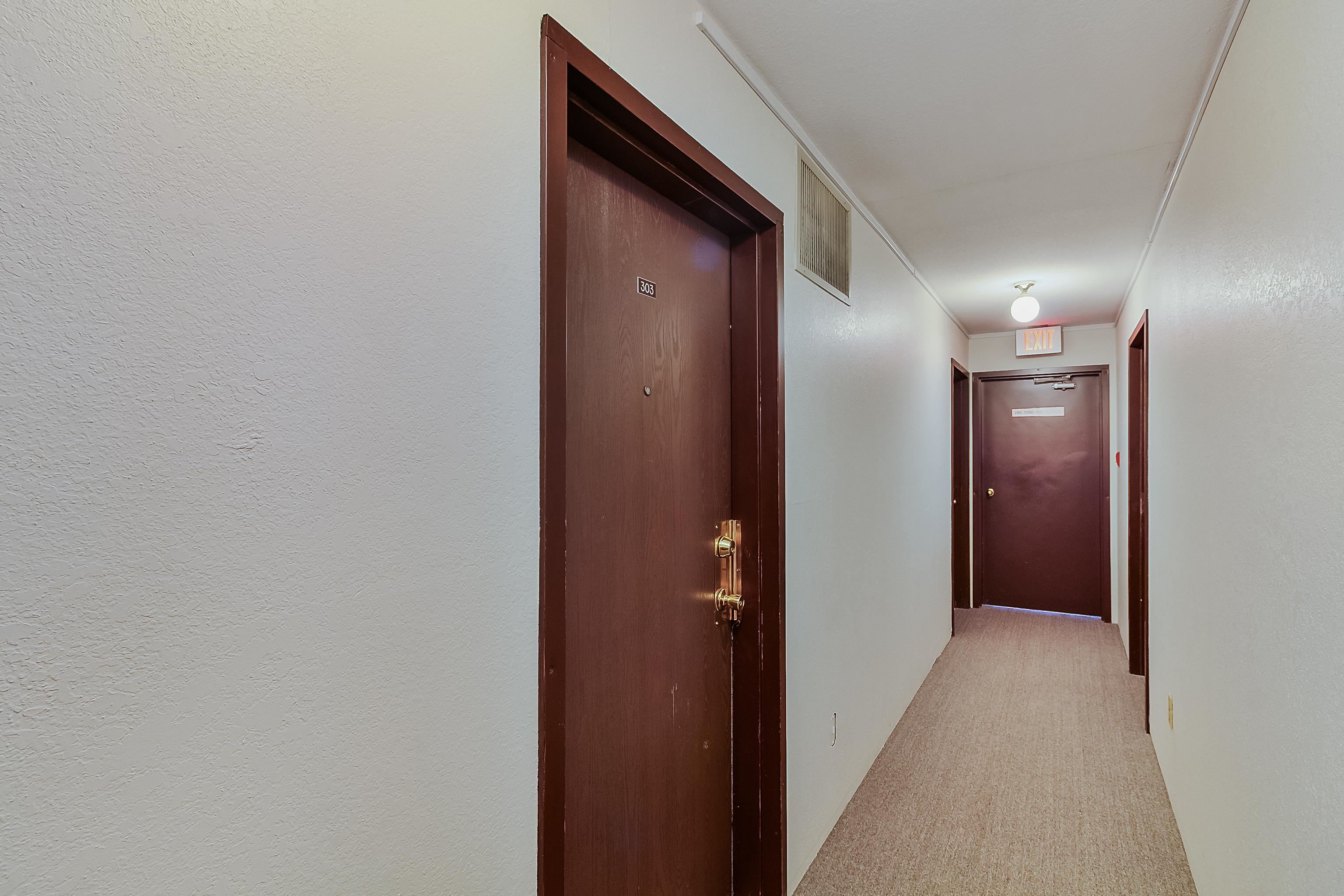 303 458 44th Avenue - MLS&reg; # R3124188