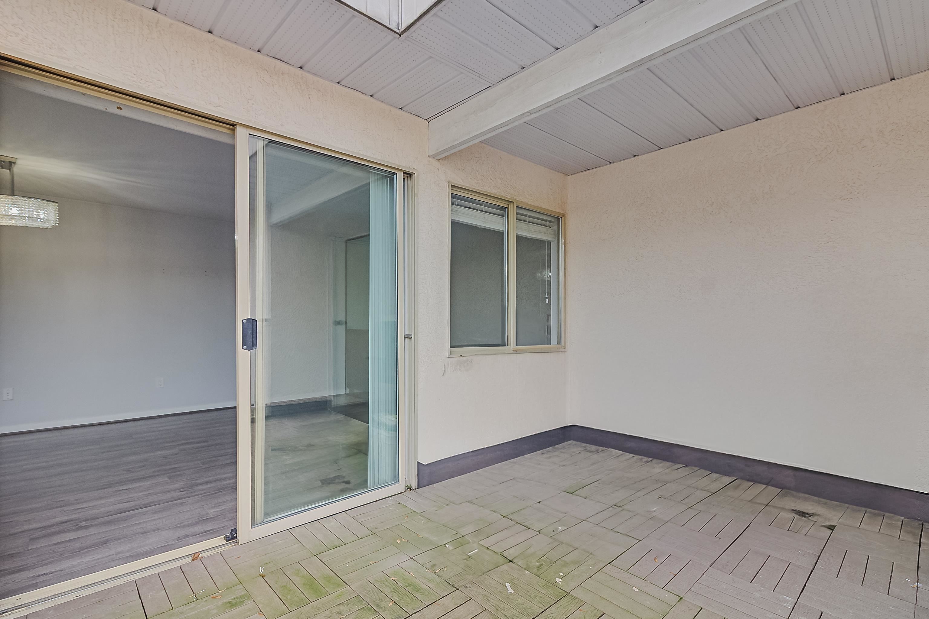 303 458 44th Avenue - MLS&reg; # R3124188