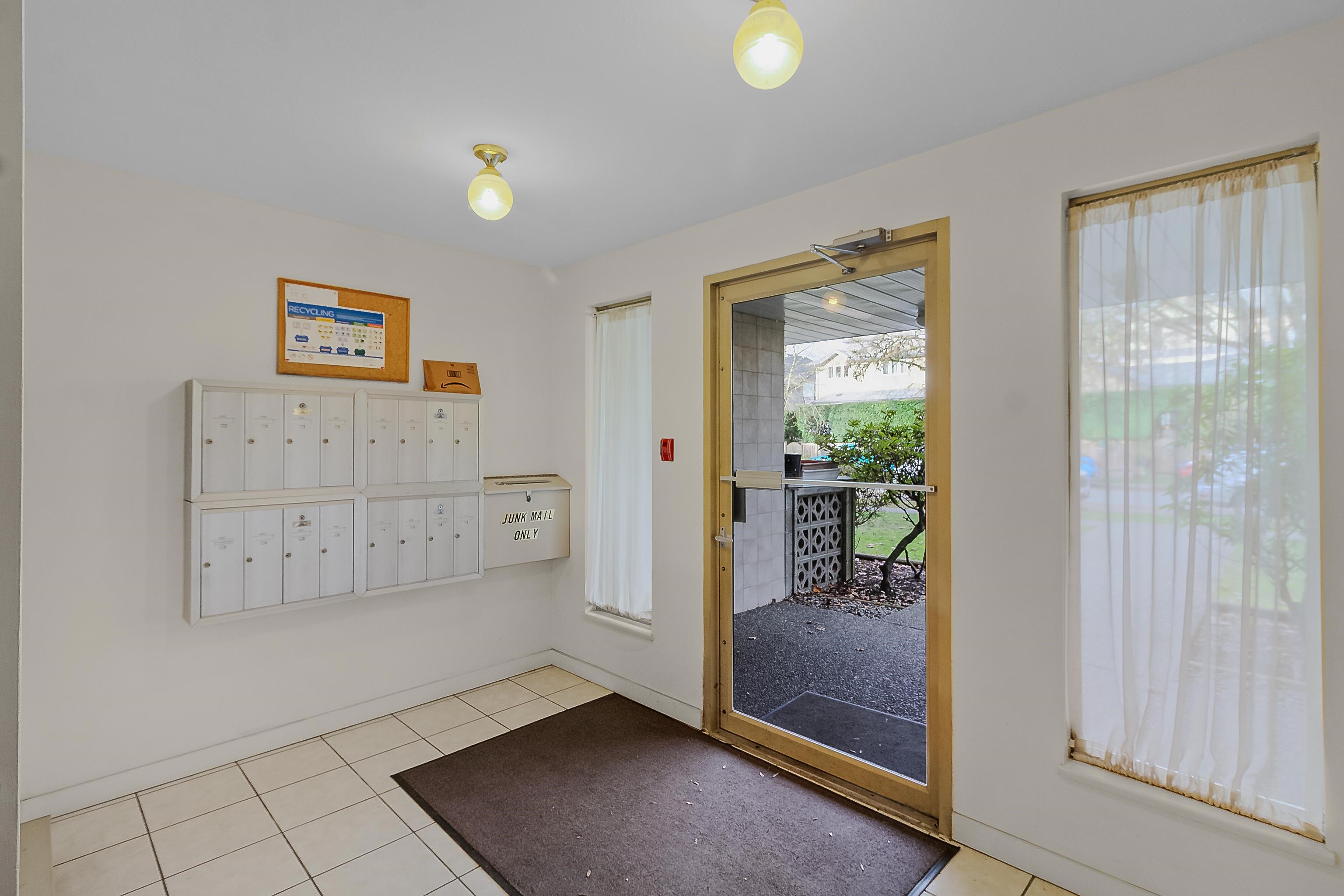303 458 44th Avenue - MLS&reg; # R3124188