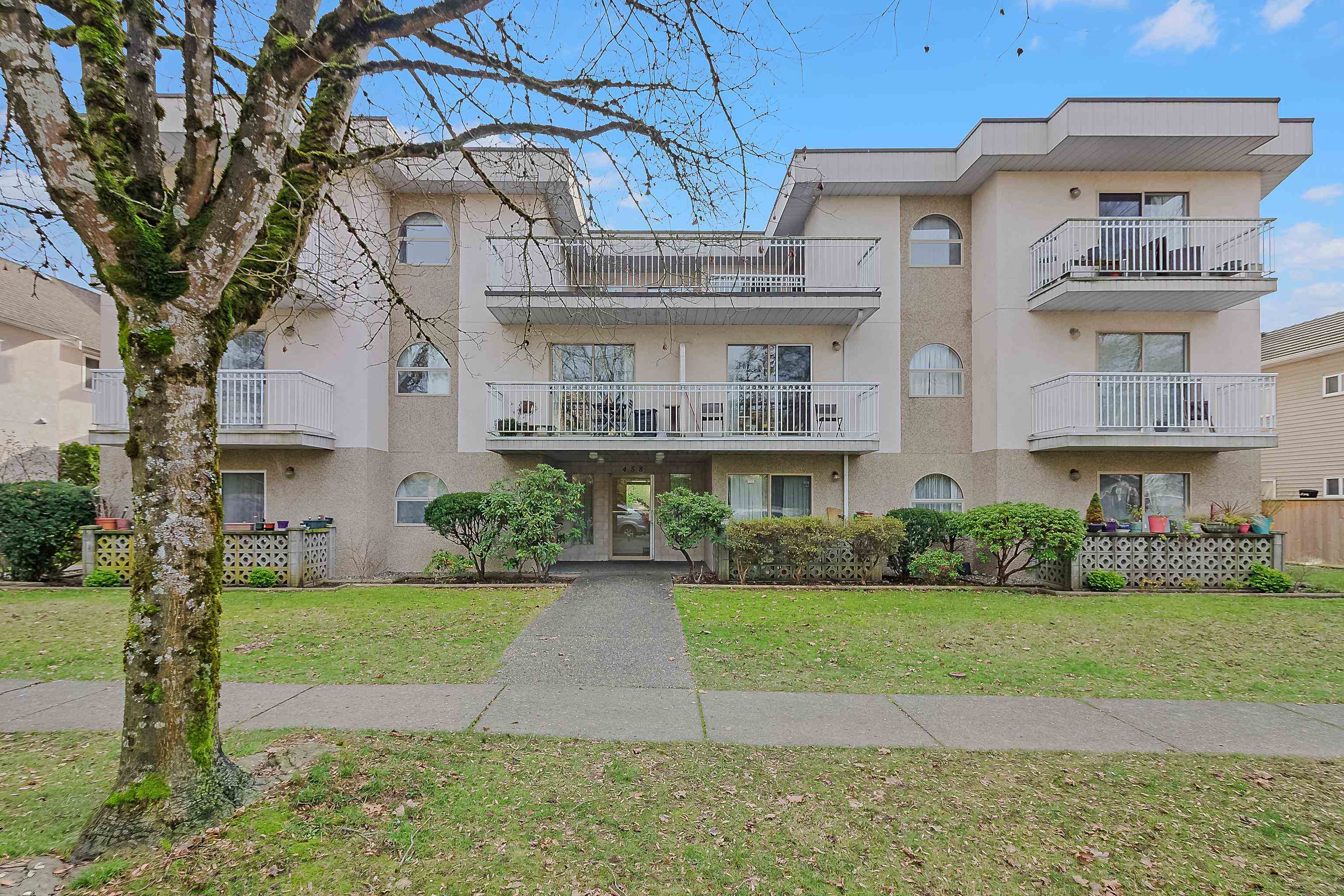 303 458 44th Avenue - MLS&reg; # R3124188
