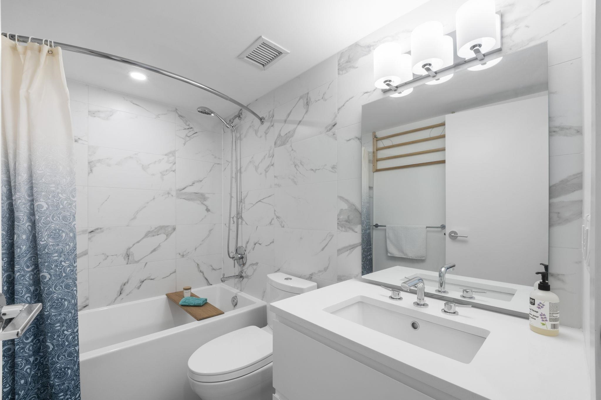 153 2060 Curling Road - MLS&reg; # R3124607