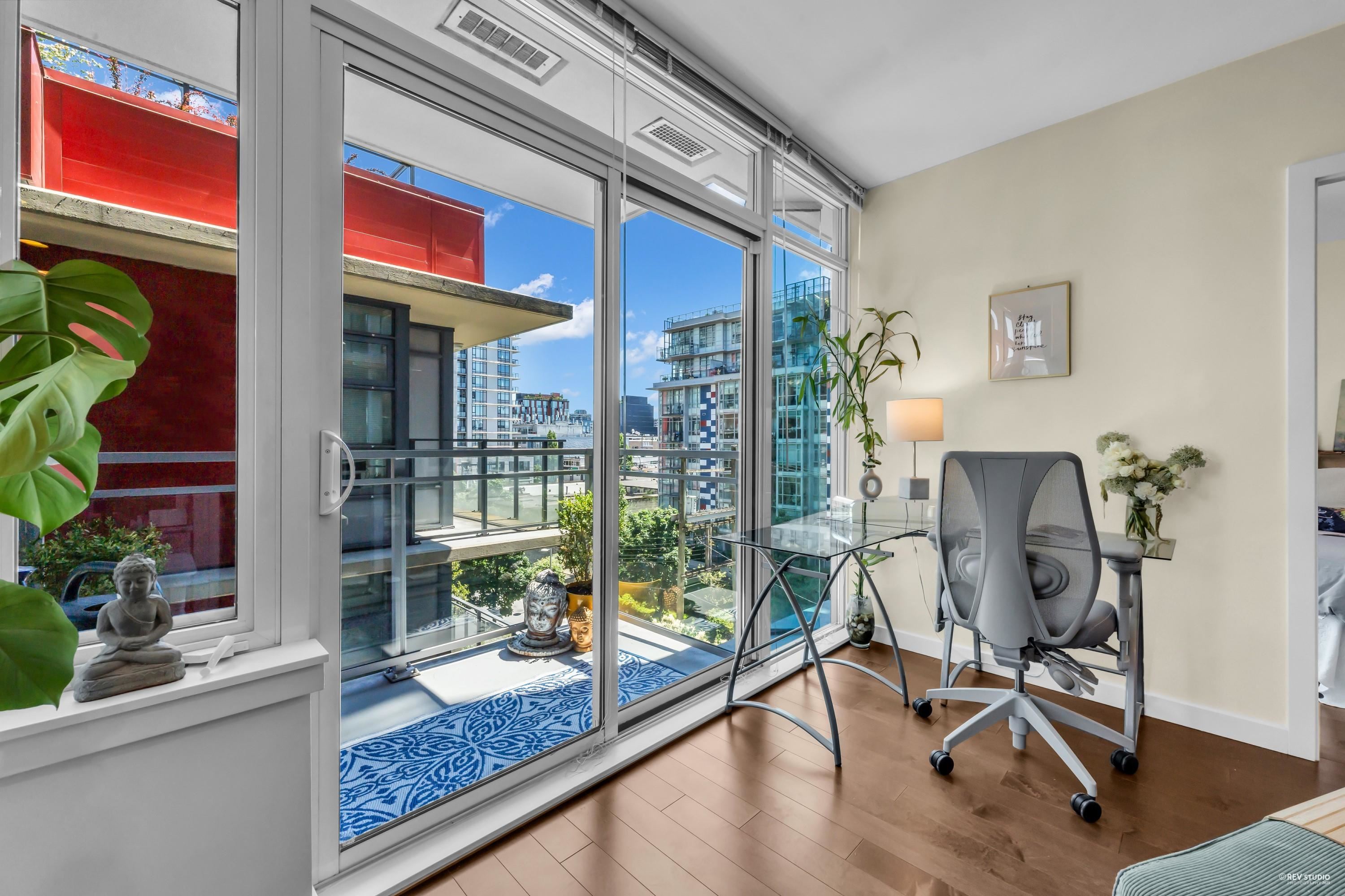 610 88 1st Avenue - MLS&reg; # R3124615