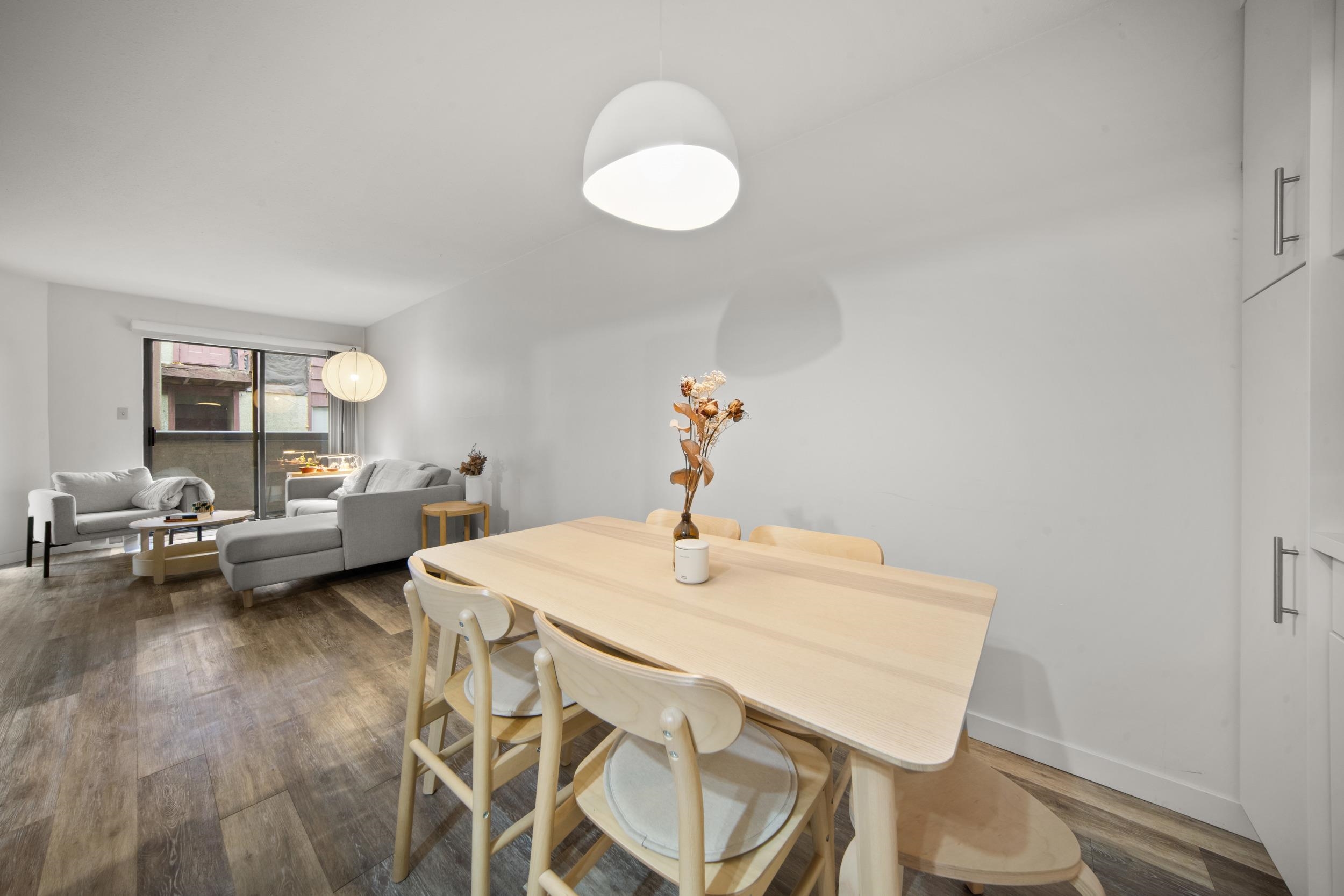 209 975 13th Avenue - MLS&reg; # R3124828