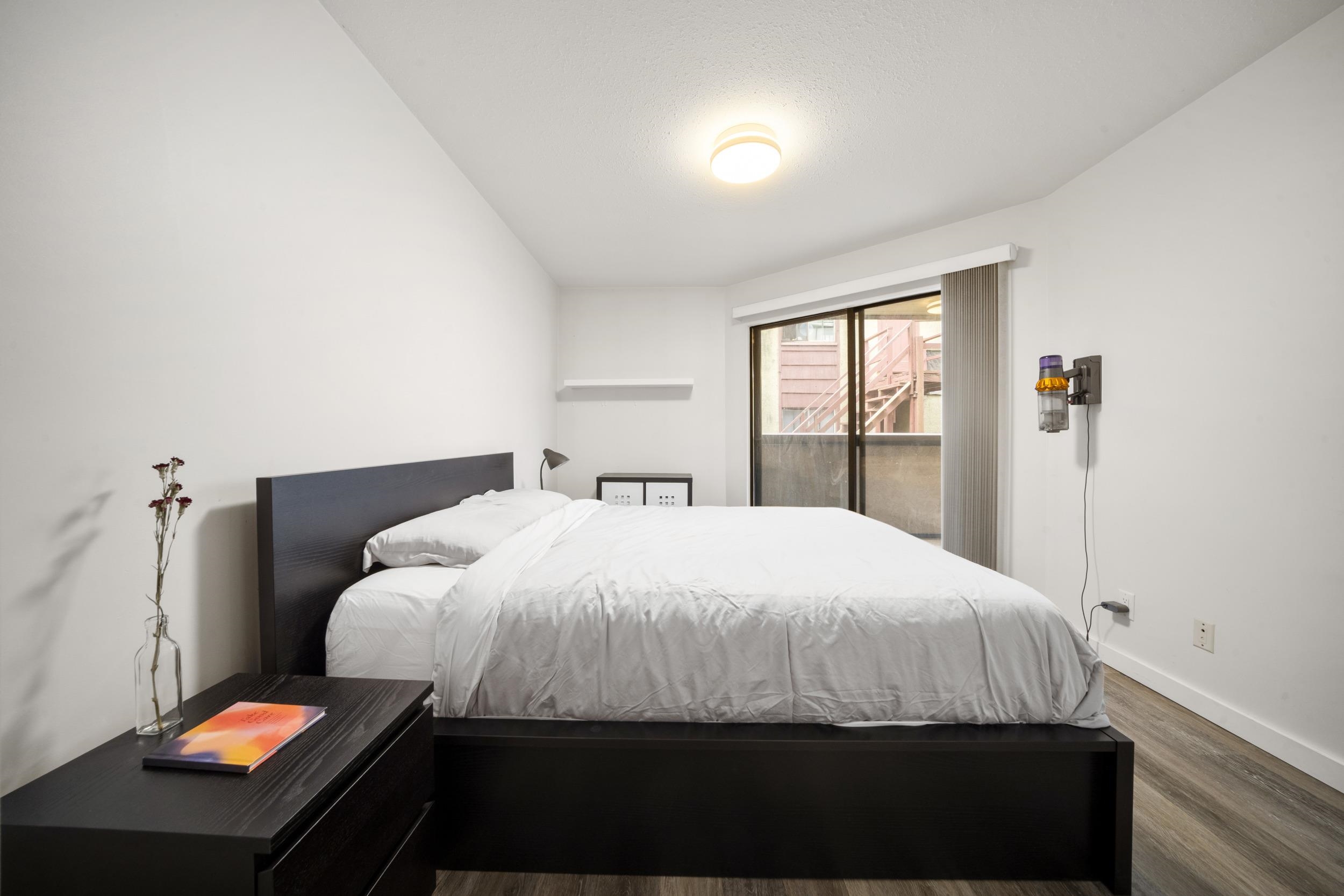 209 975 13th Avenue - MLS&reg; # R3124828