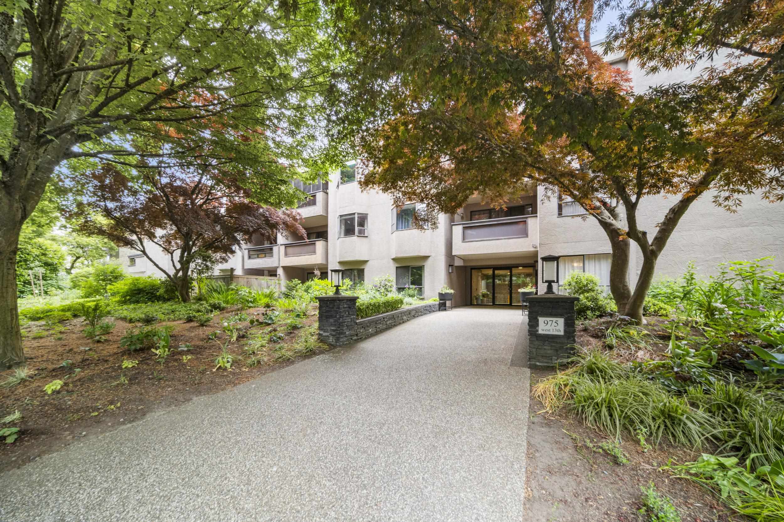 209 975 13th Avenue - MLS&reg; # R3124828