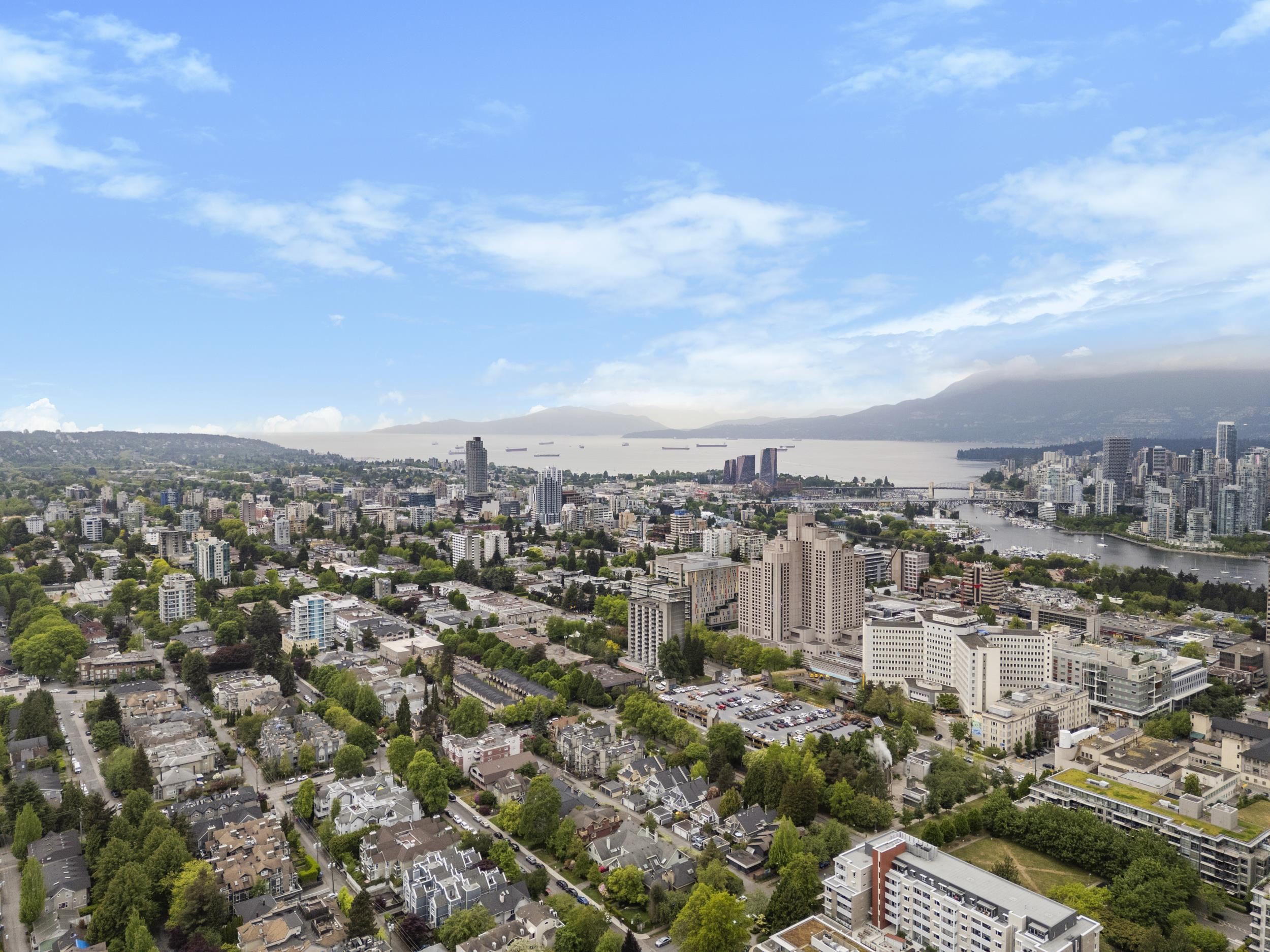 209 975 13th Avenue - MLS&reg; # R3124828