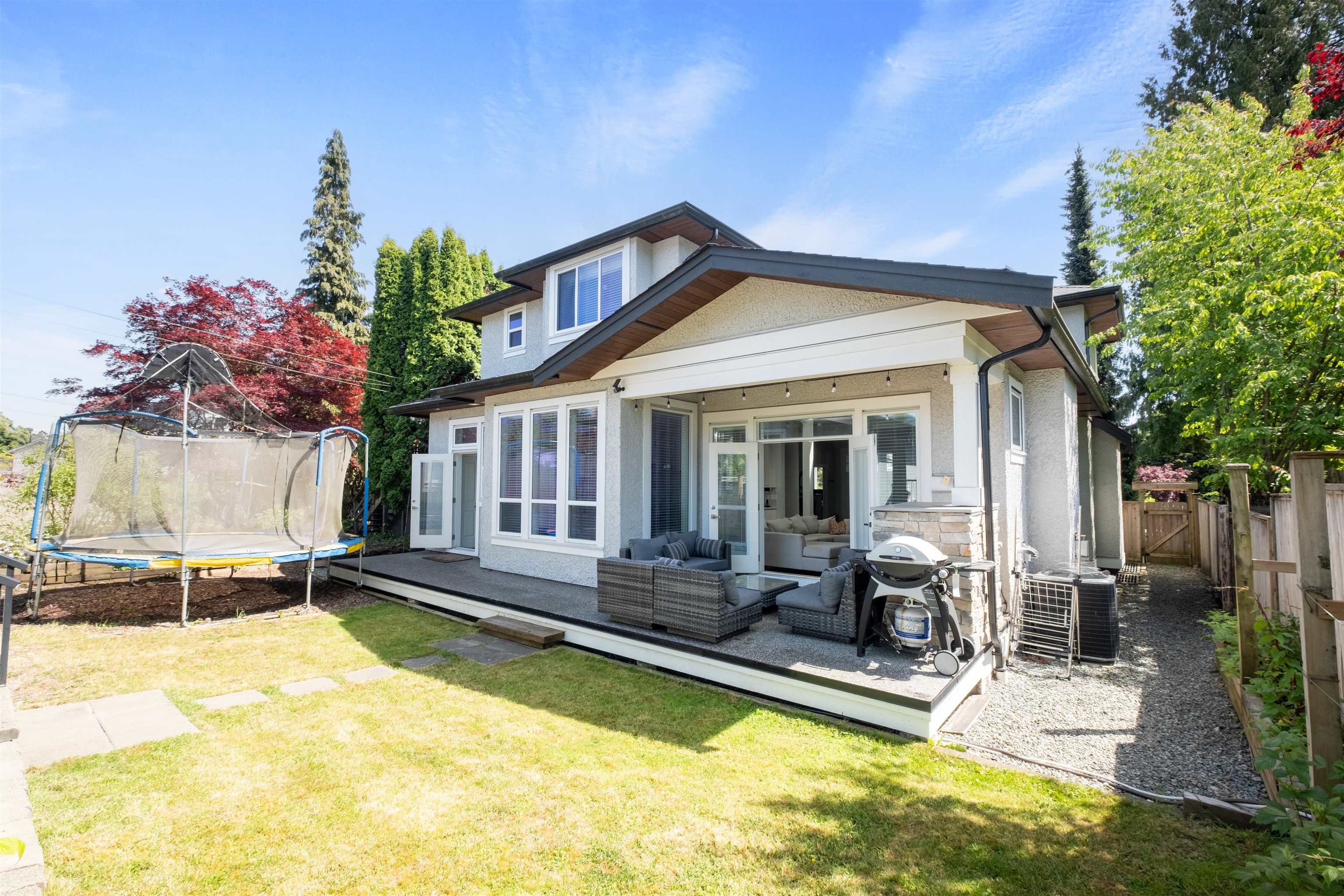  738 13th Street - MLS&reg; # R3125039
