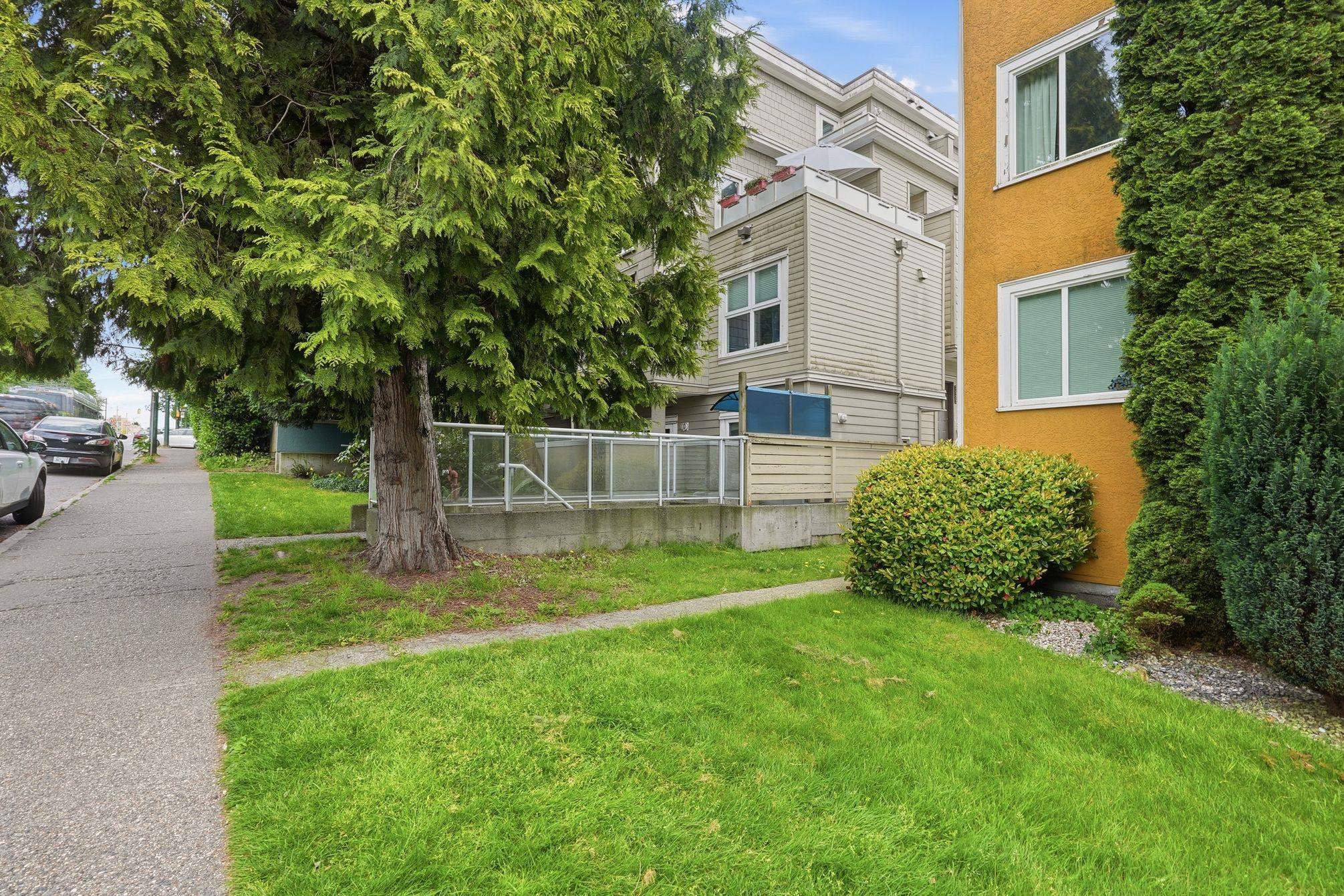  2510 4th Avenue - MLS&reg; # R3125219