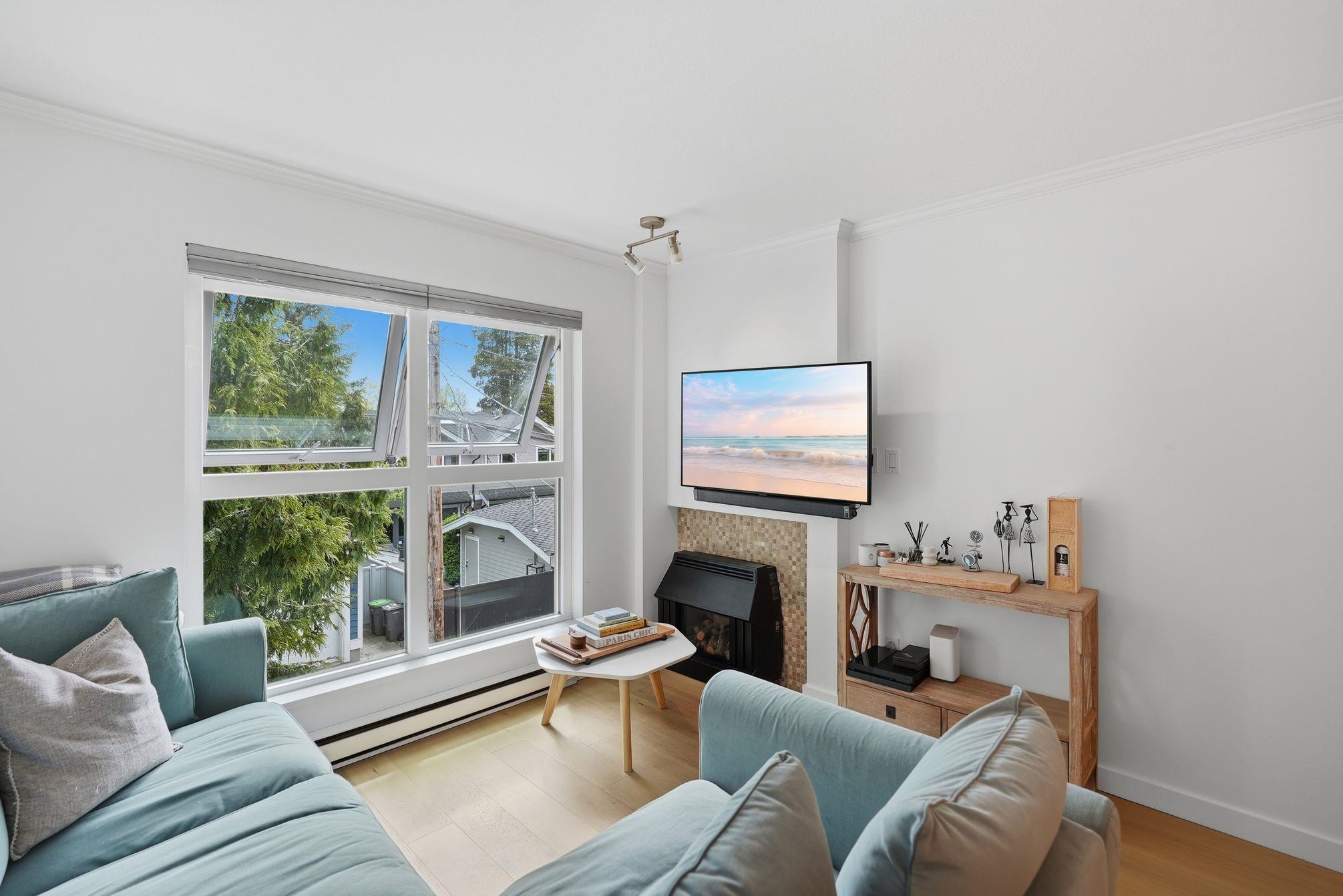  2510 4th Avenue - MLS&reg; # R3125219